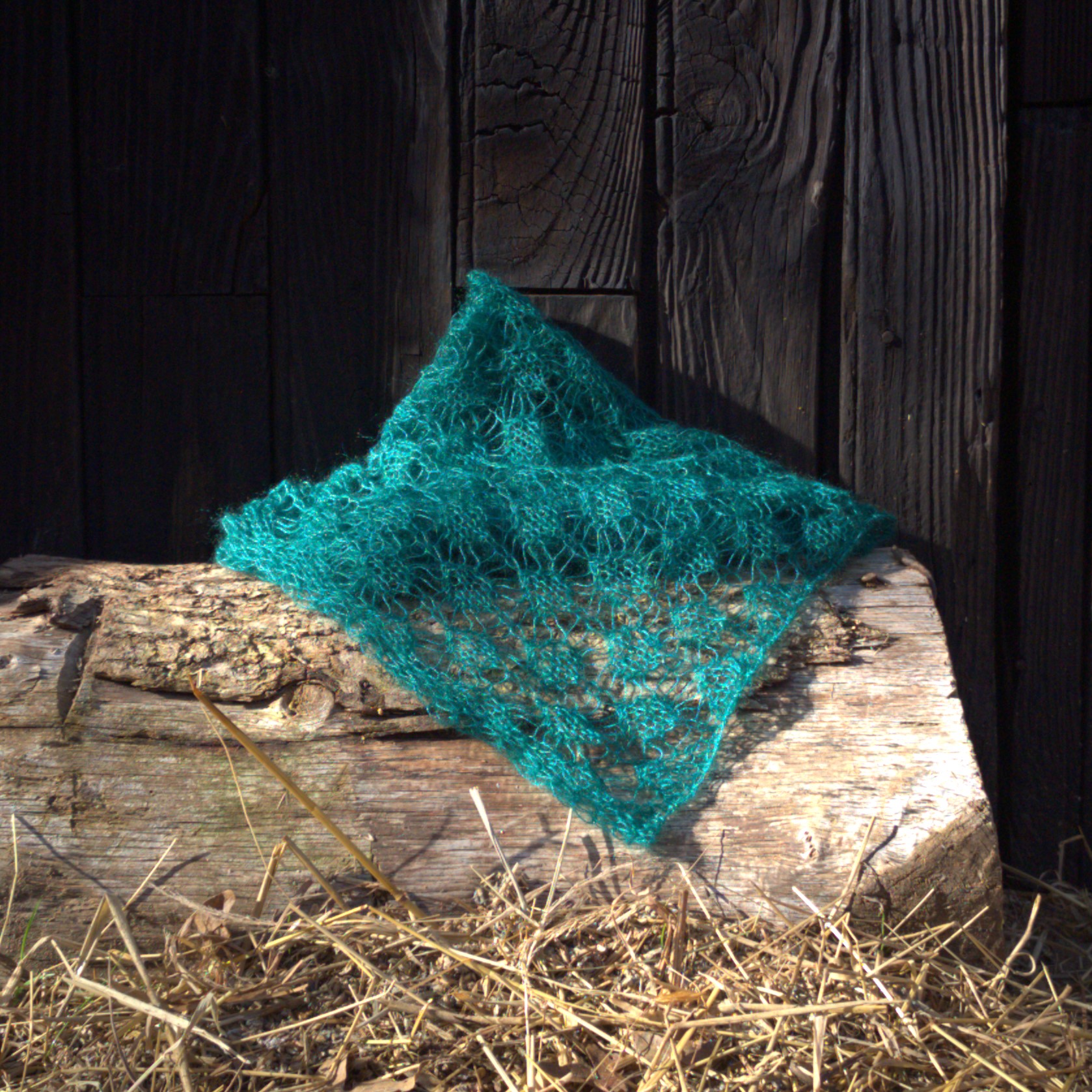  "Tau" lepokoa /foulard "Tau"