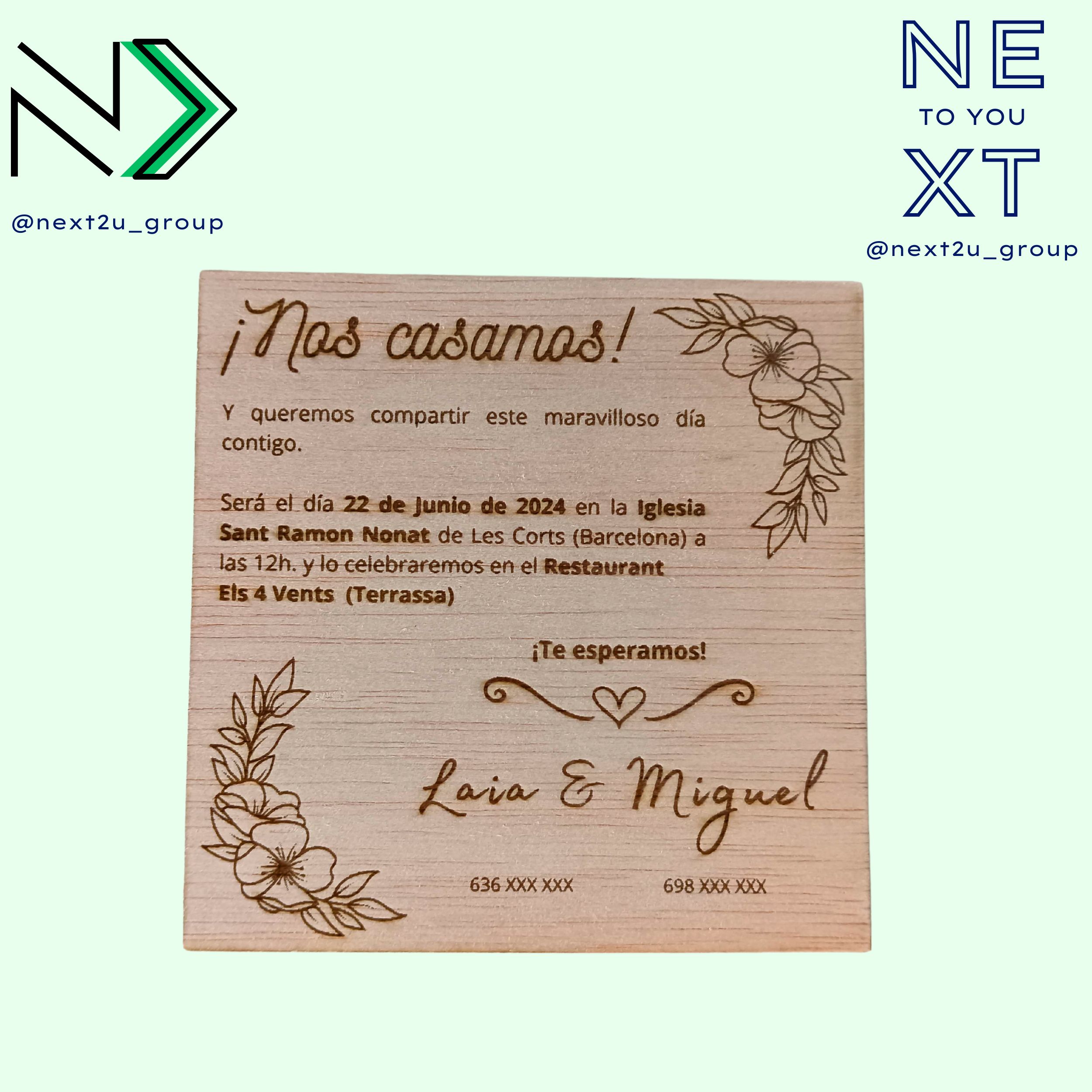 Invitación de madera 11x11cms