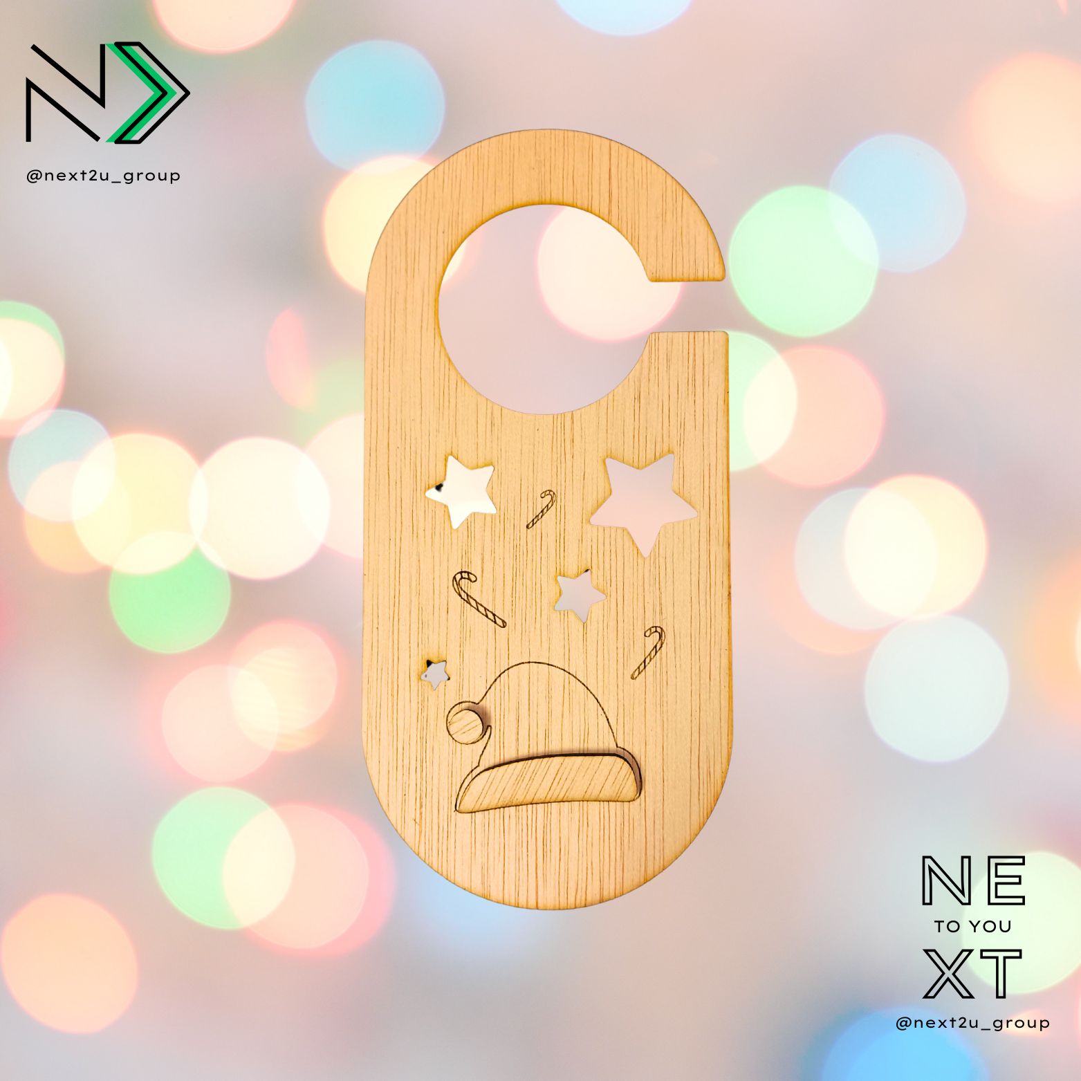 Percha de puerta navideña de madera