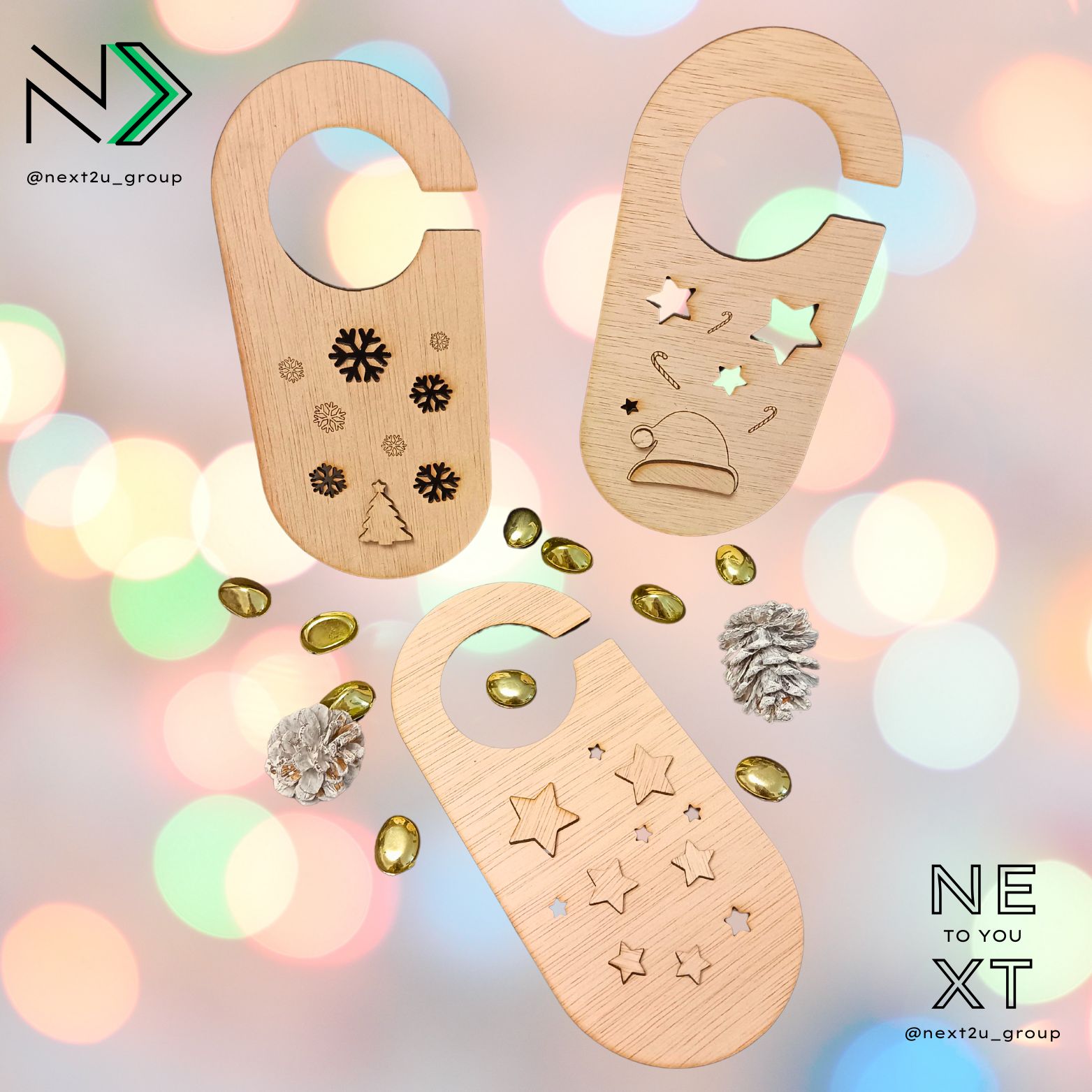 Percha de puerta navideña de madera