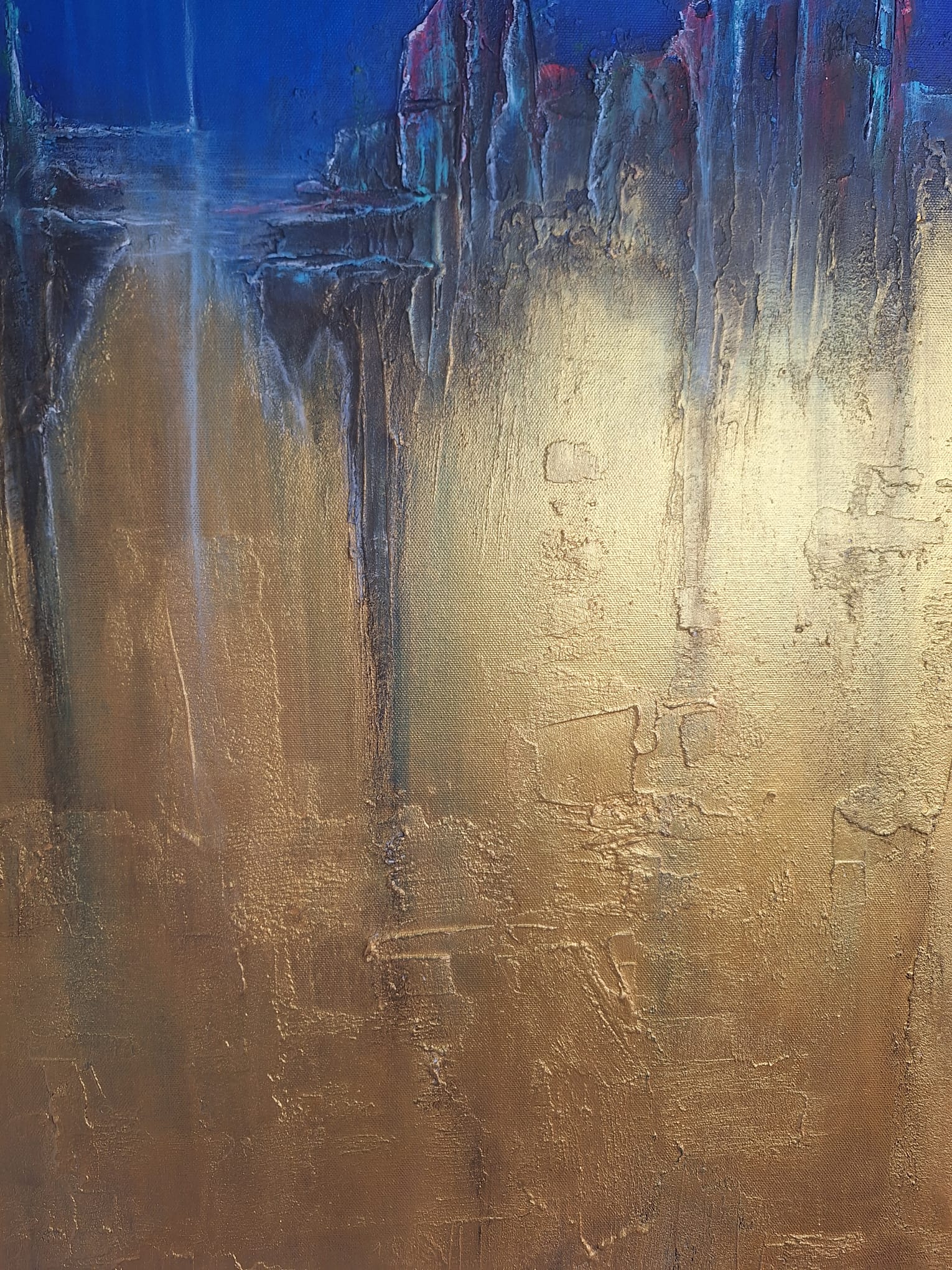 BETWEEN EARTH AND STONE