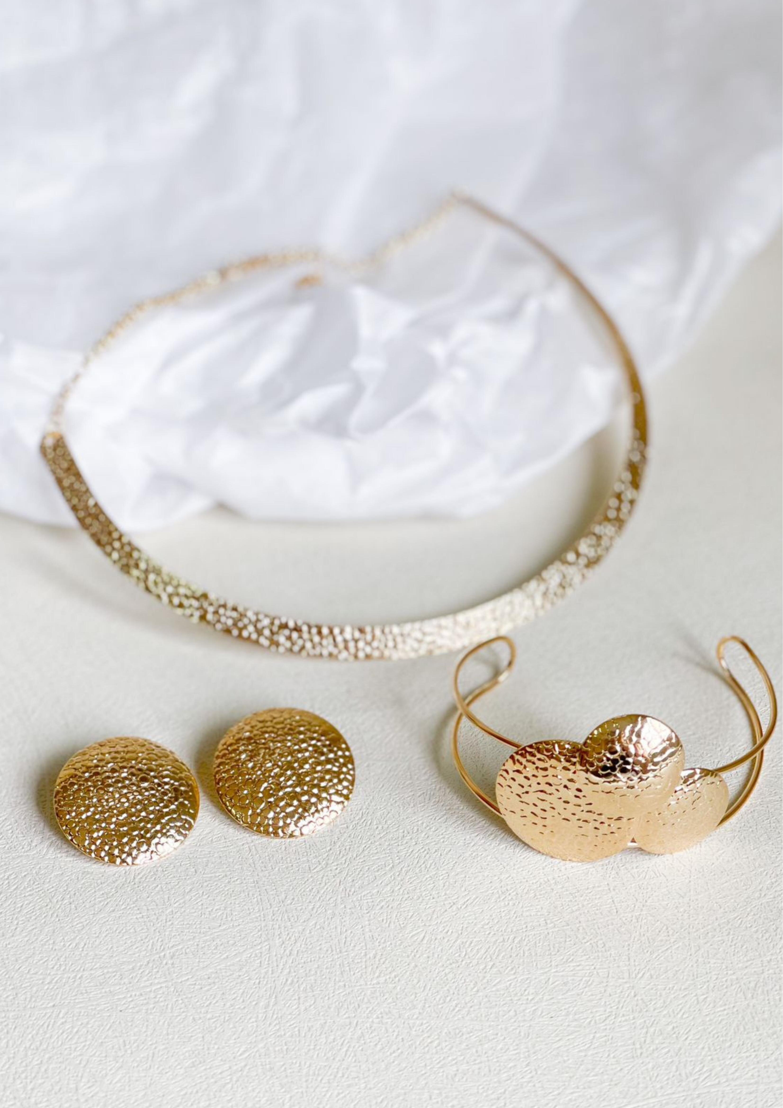 Conjunto peças craqueladas