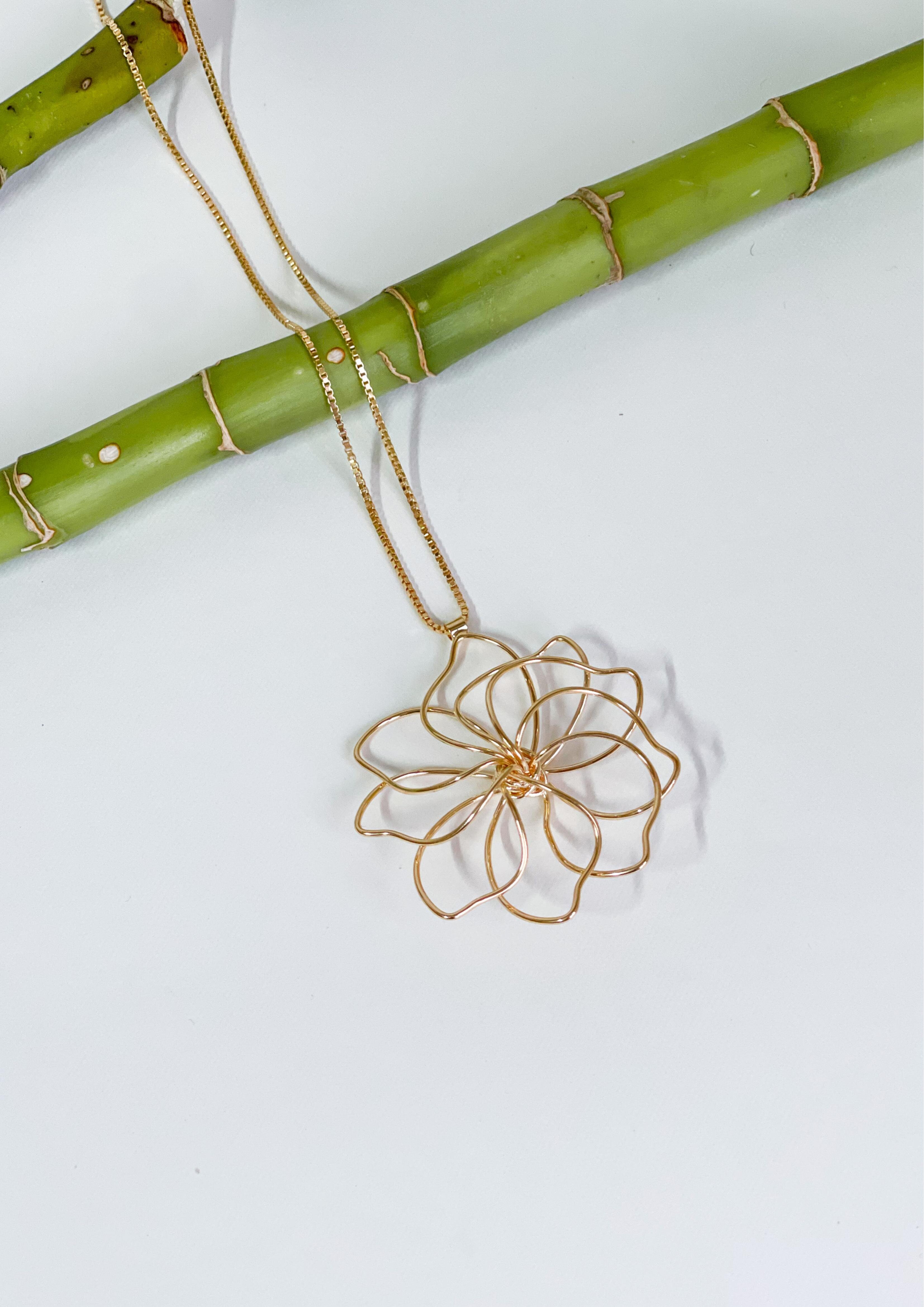 Conjunto Flor de Fio