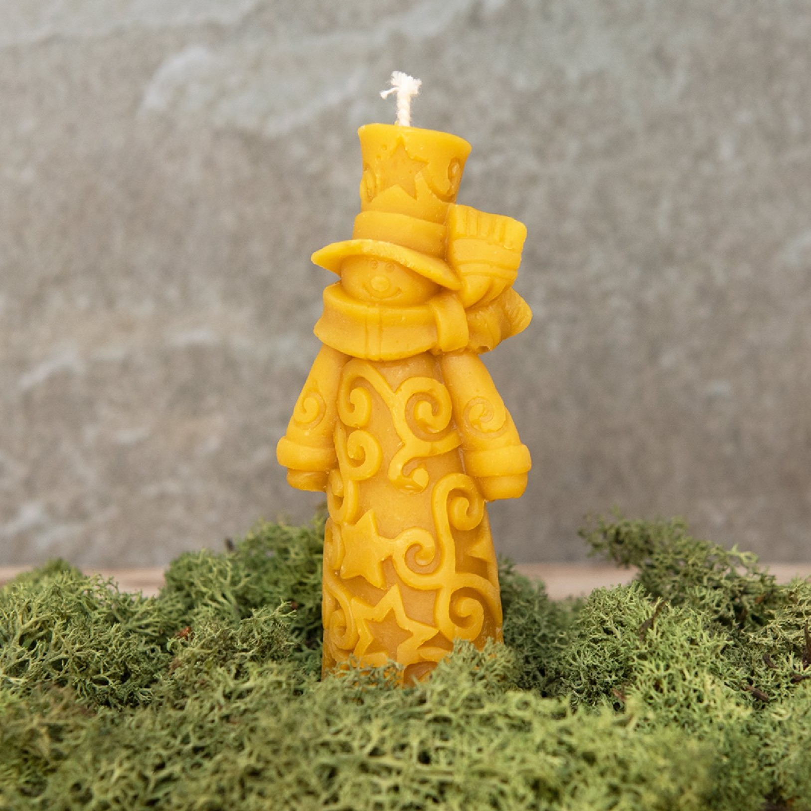 Bičių vaško žvakė Besmegenis