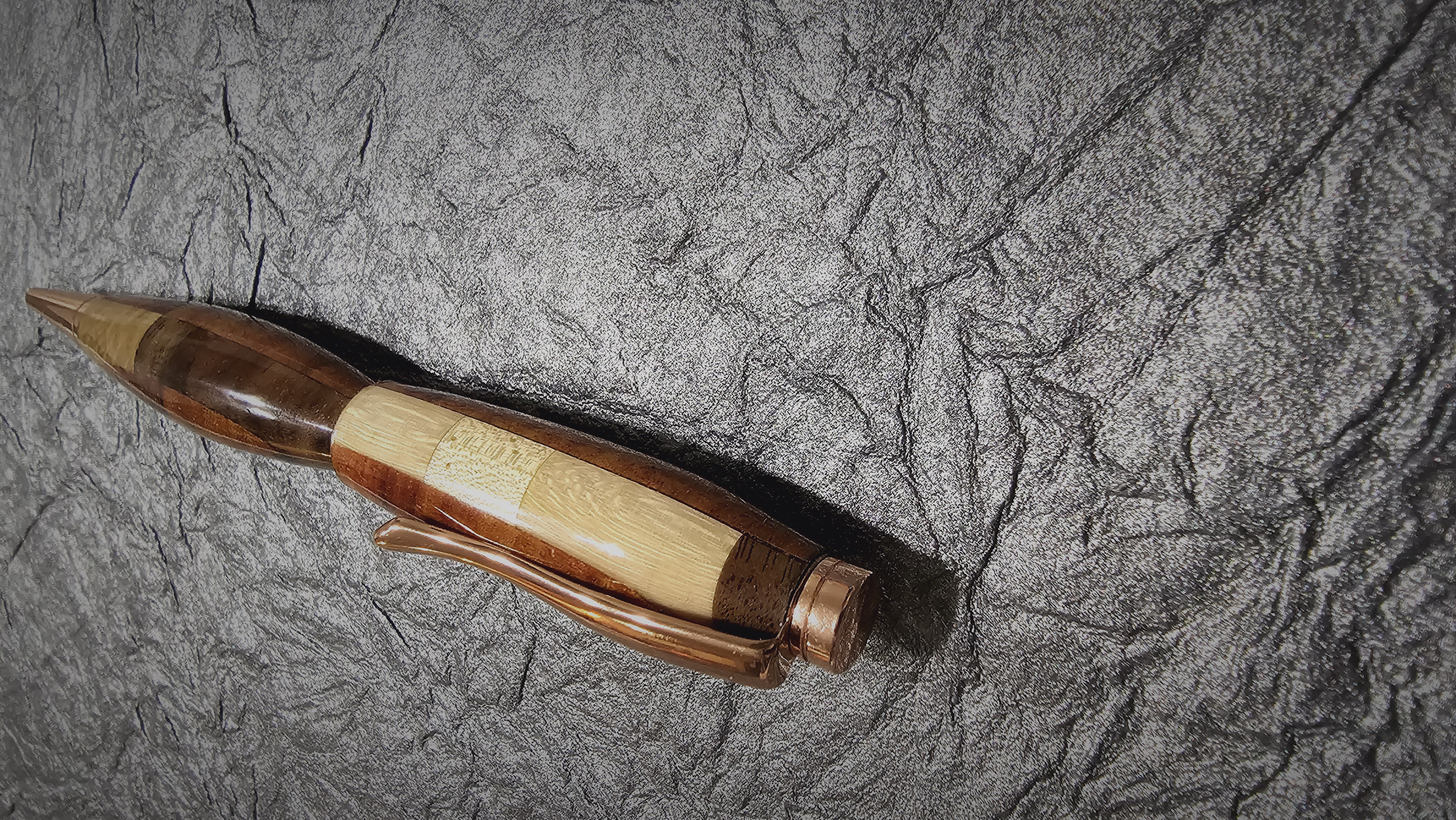 Segmented Padauk
