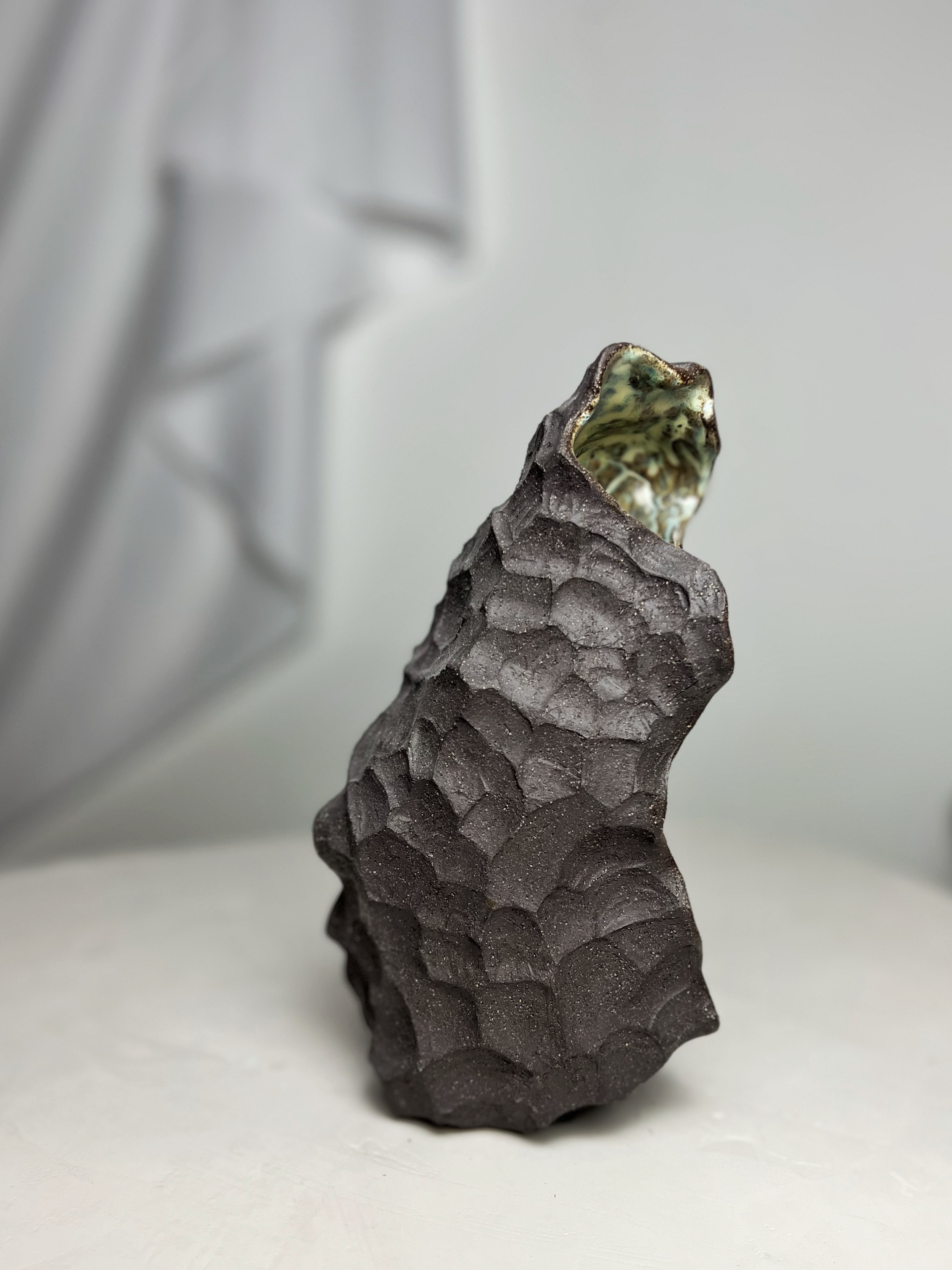 Moderni uolienų smilkalinė