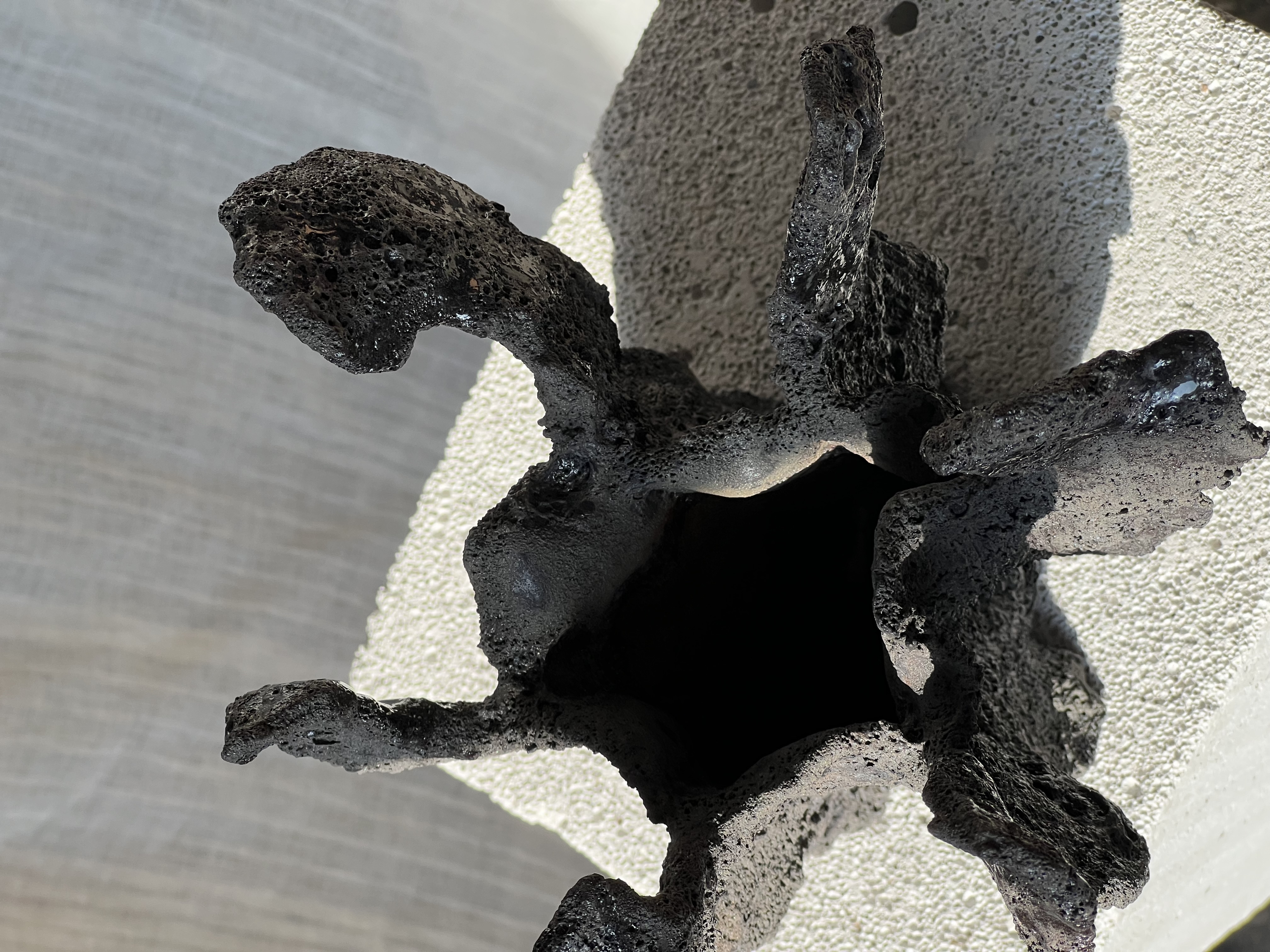 Uolienų vaza „Atraižos“