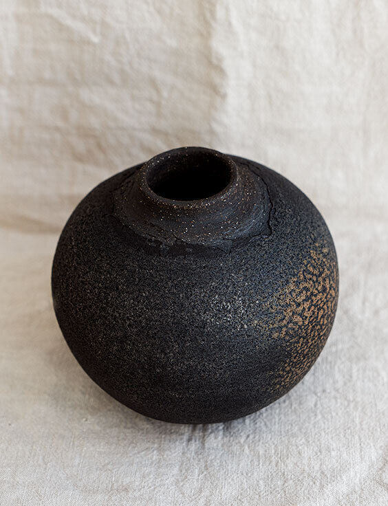 Colección MOON: Jarrón mediano negro