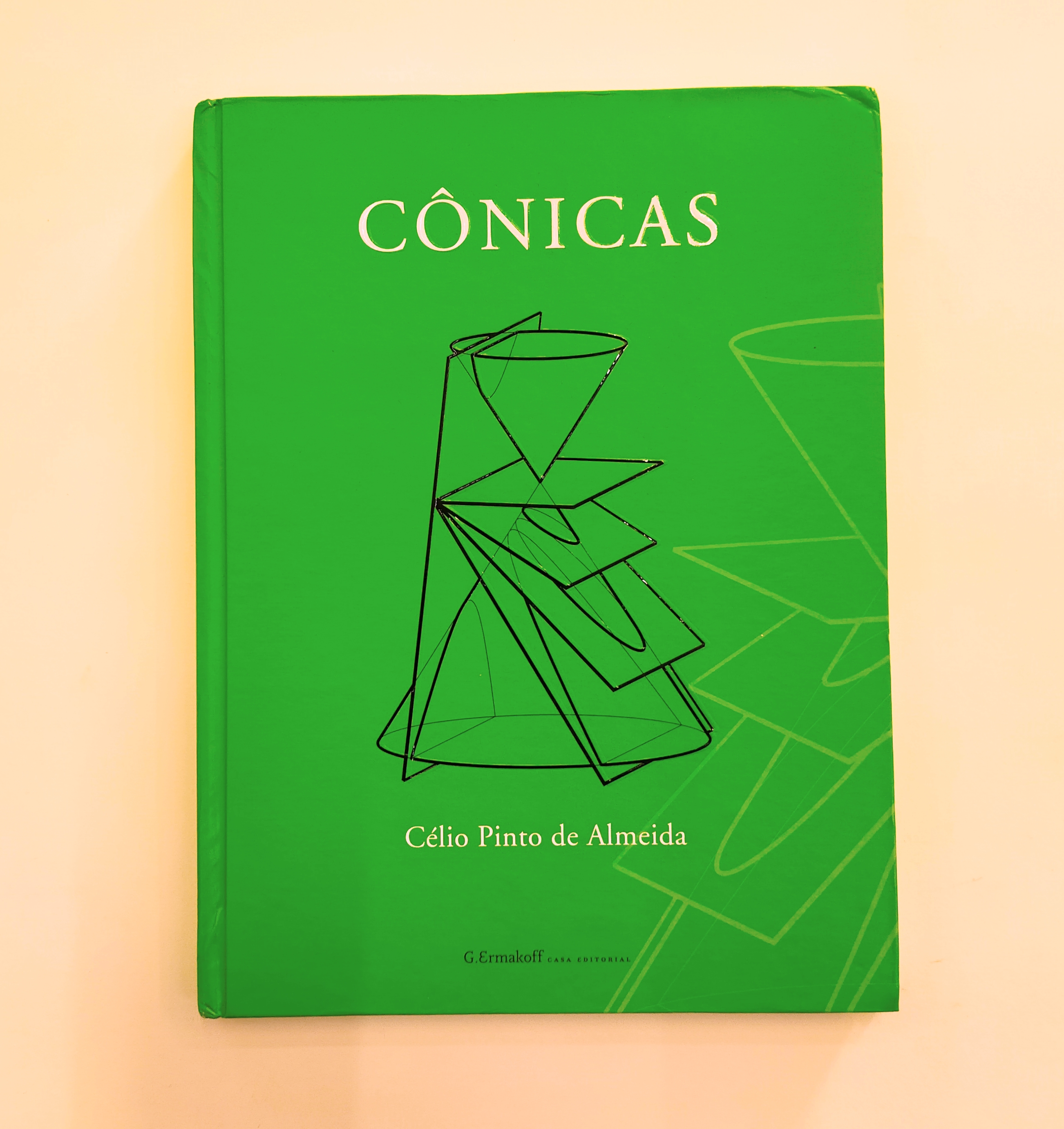 CÔNICAS