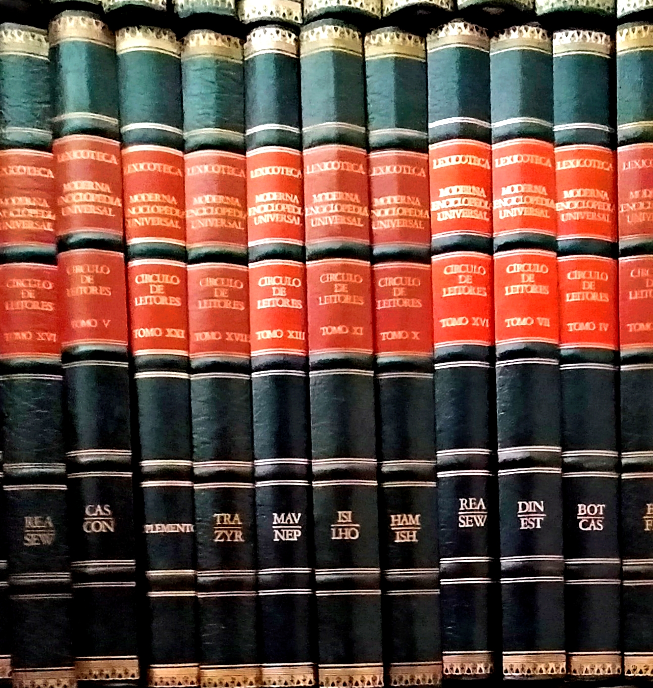 LEXICOTECA, MODERNA ENCICLOPÉDIA UNIVERSAL. (19 VOLS.)