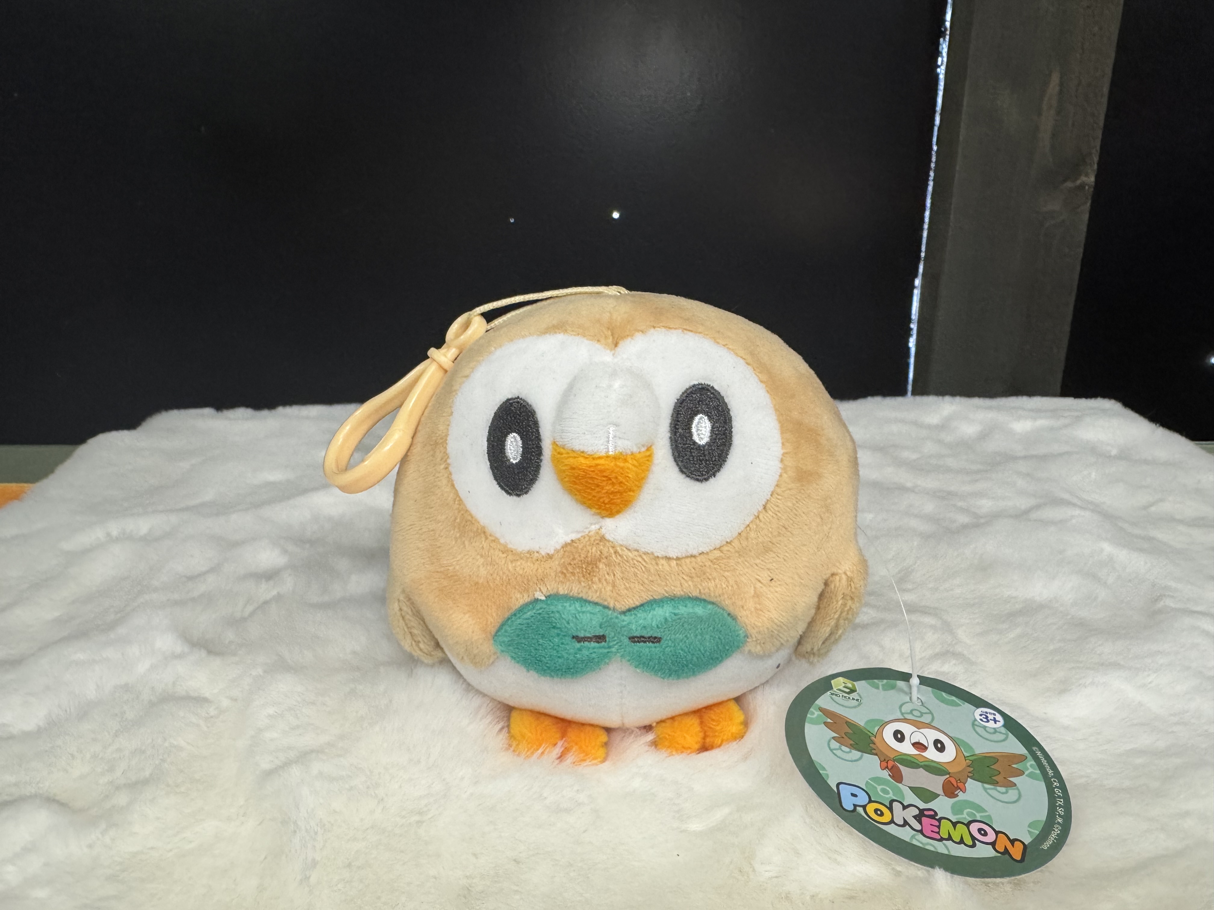 Pokemon Rowlet Plush Keychain