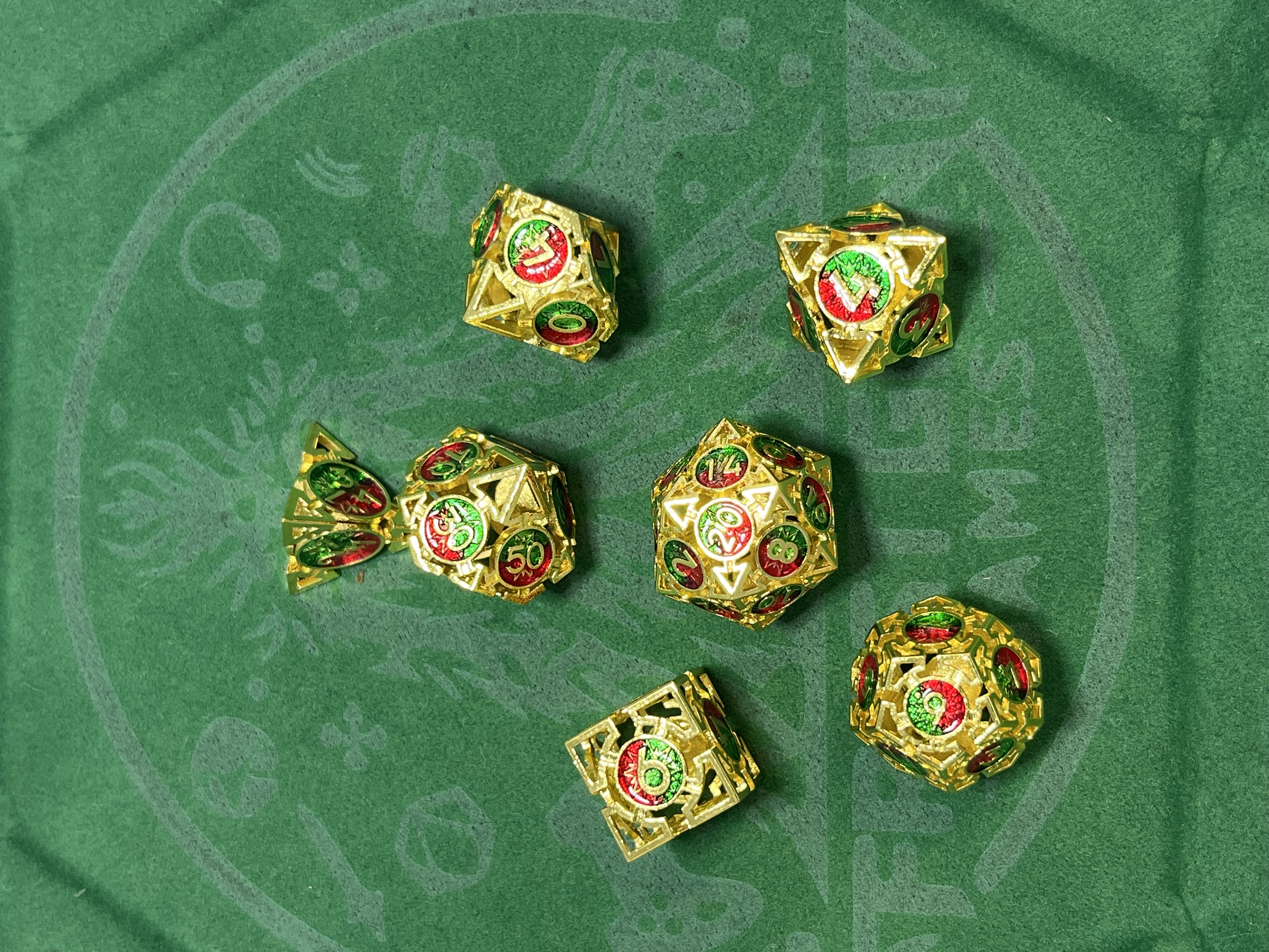 Metal Gold Dice Set