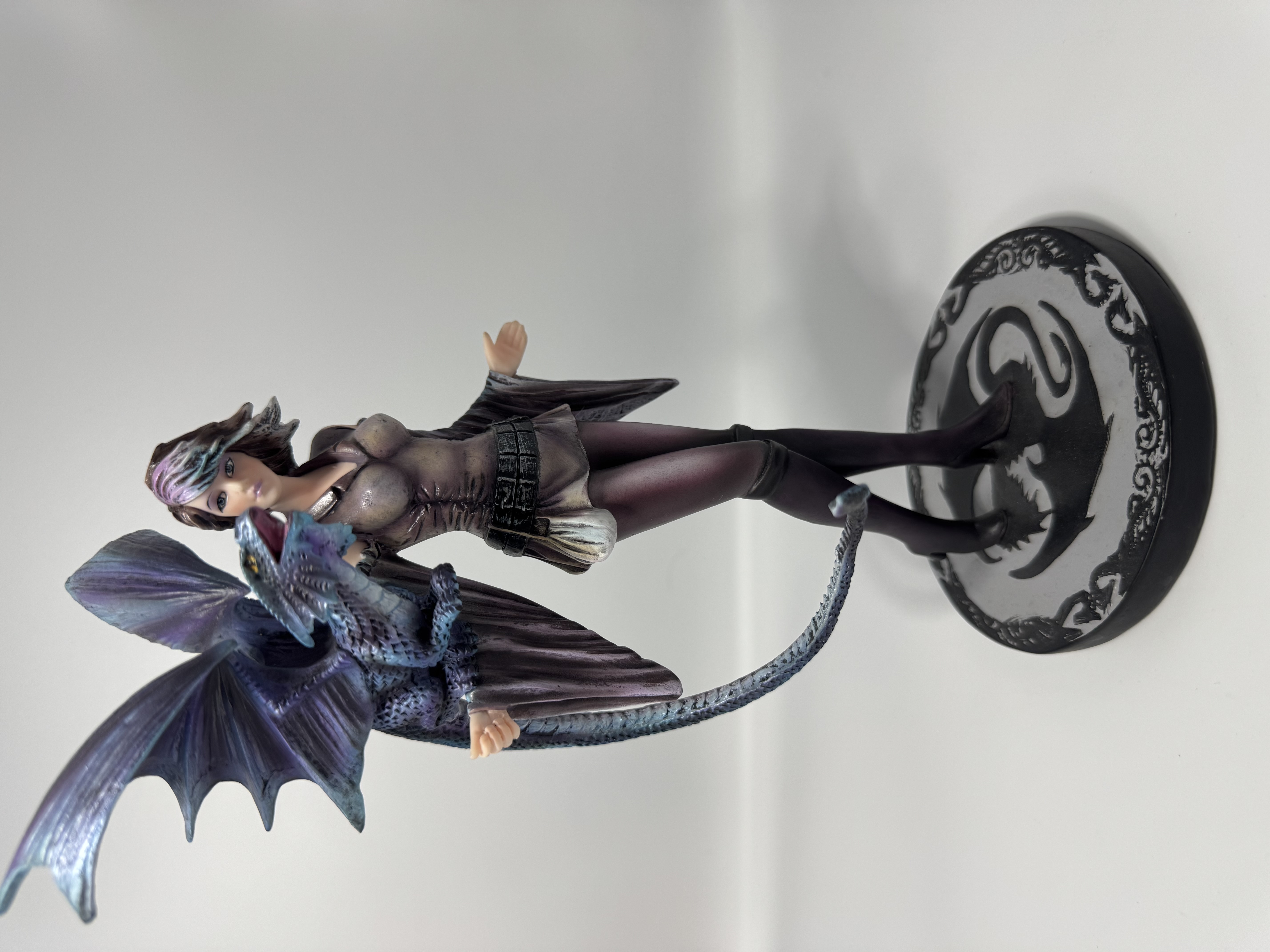 Dragon Tamer Figure