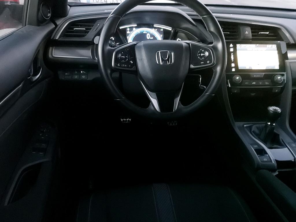 Honda Civic 5P / Berlina  con portón 1.0 I-VTEC Turbo Elegabce Nav