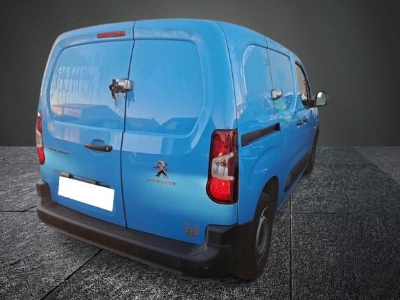 PEUGEOT PARTNER Premium Standard 600kg Bluehdi55kw