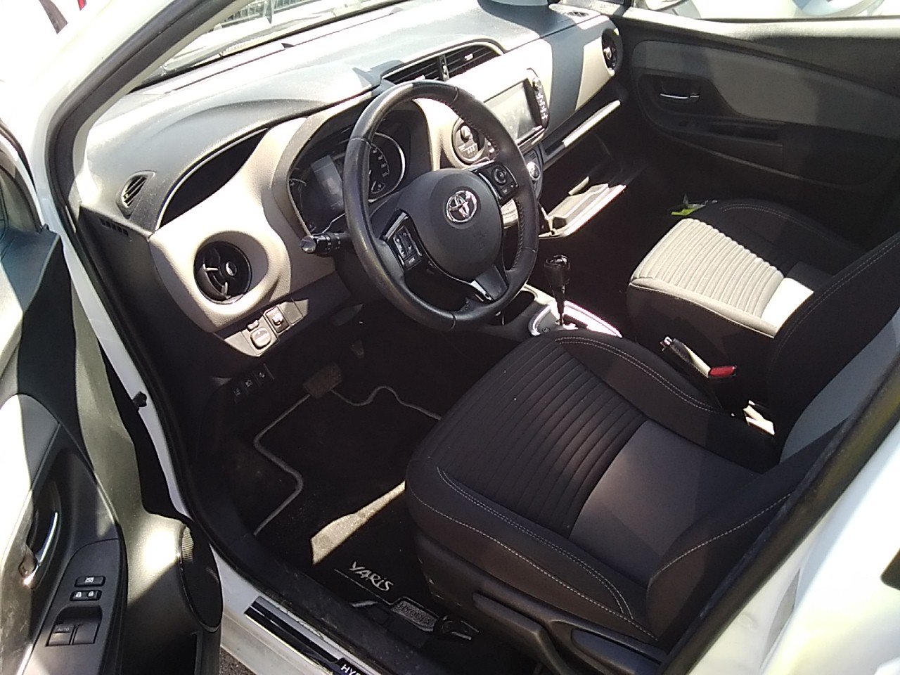 TOYOTA YARIS 1.5 Hybrid Active 5 Puertas