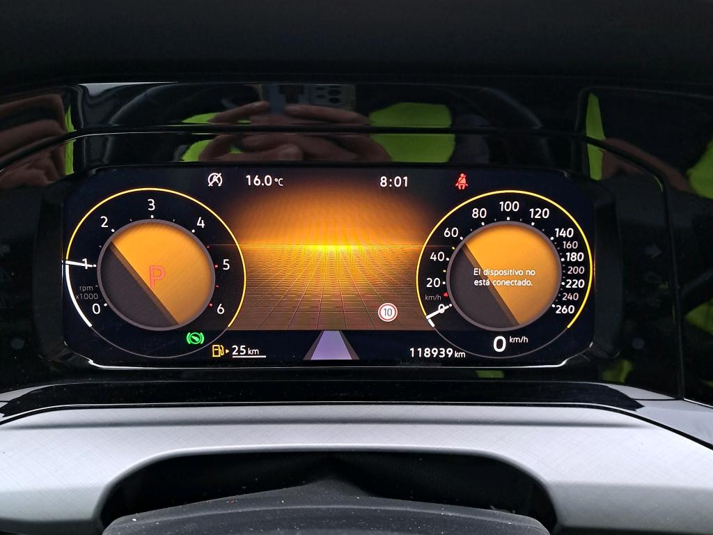 Volkswagen Golf VIII Life 2.0 Tdi 115 Cv