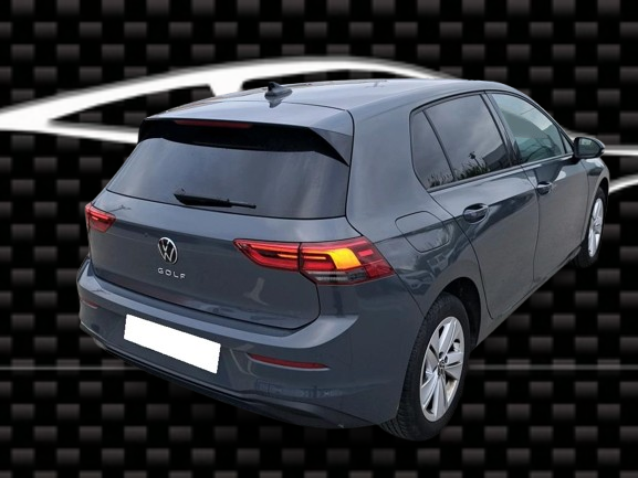 Volkswagen Golf VIII Life 2.0 Tdi 115 Cv