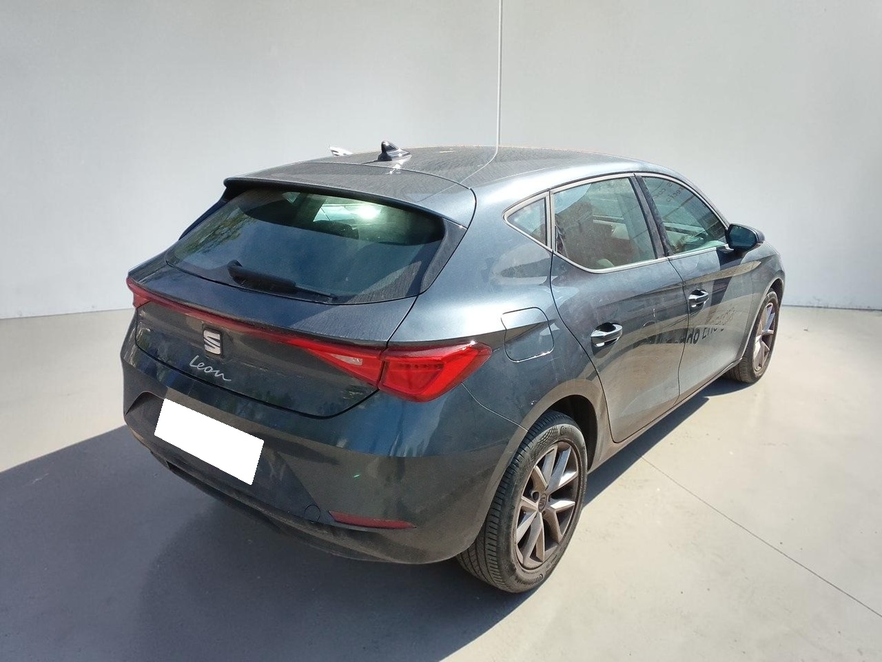 Seat León 2.0TDI S&S REFERENCE LAUNCH PACK CON NAVEGADOR 115