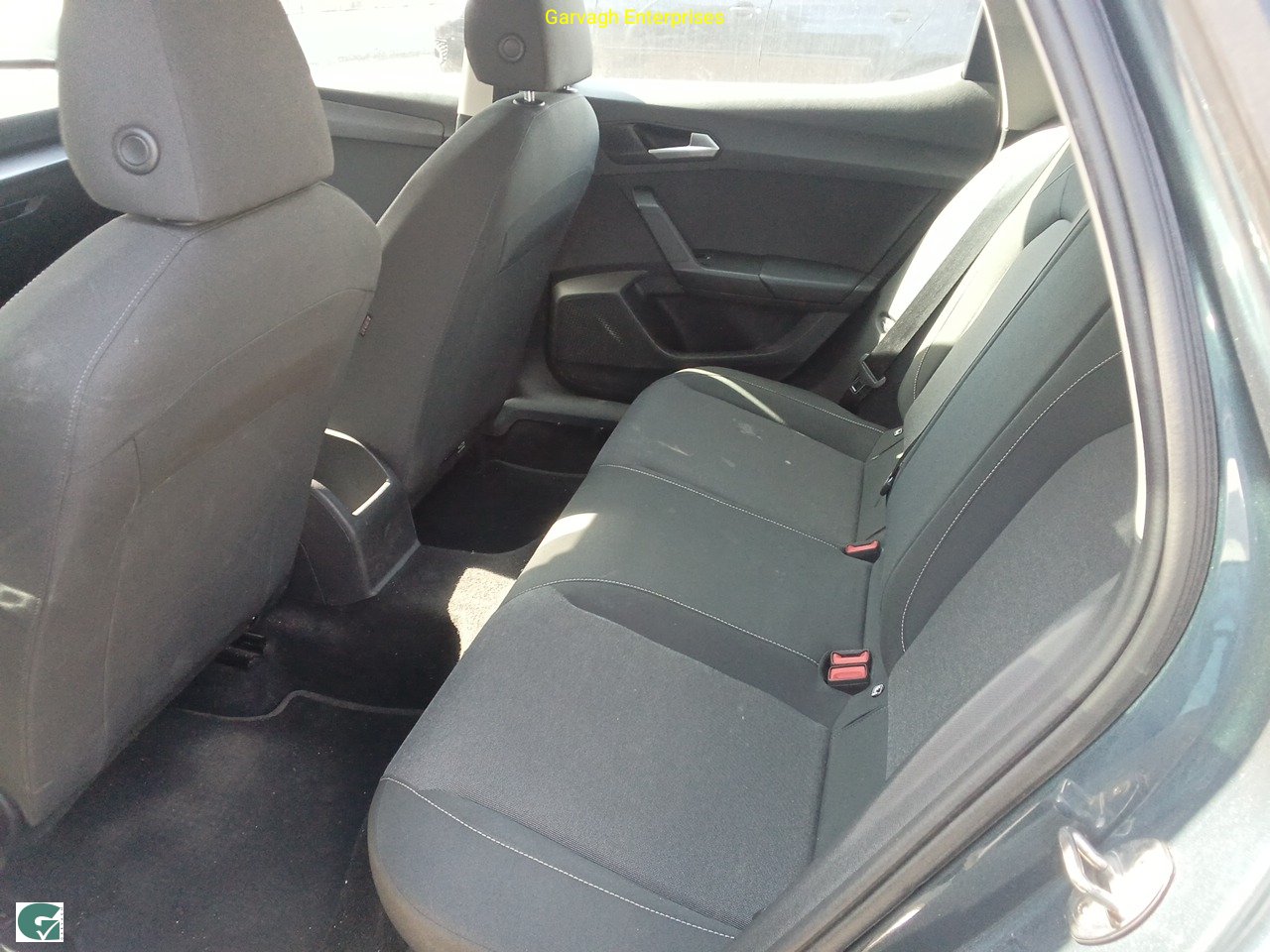 Seat León 2.0TDI S&S REFERENCE LAUNCH PACK CON NAVEGADOR 115