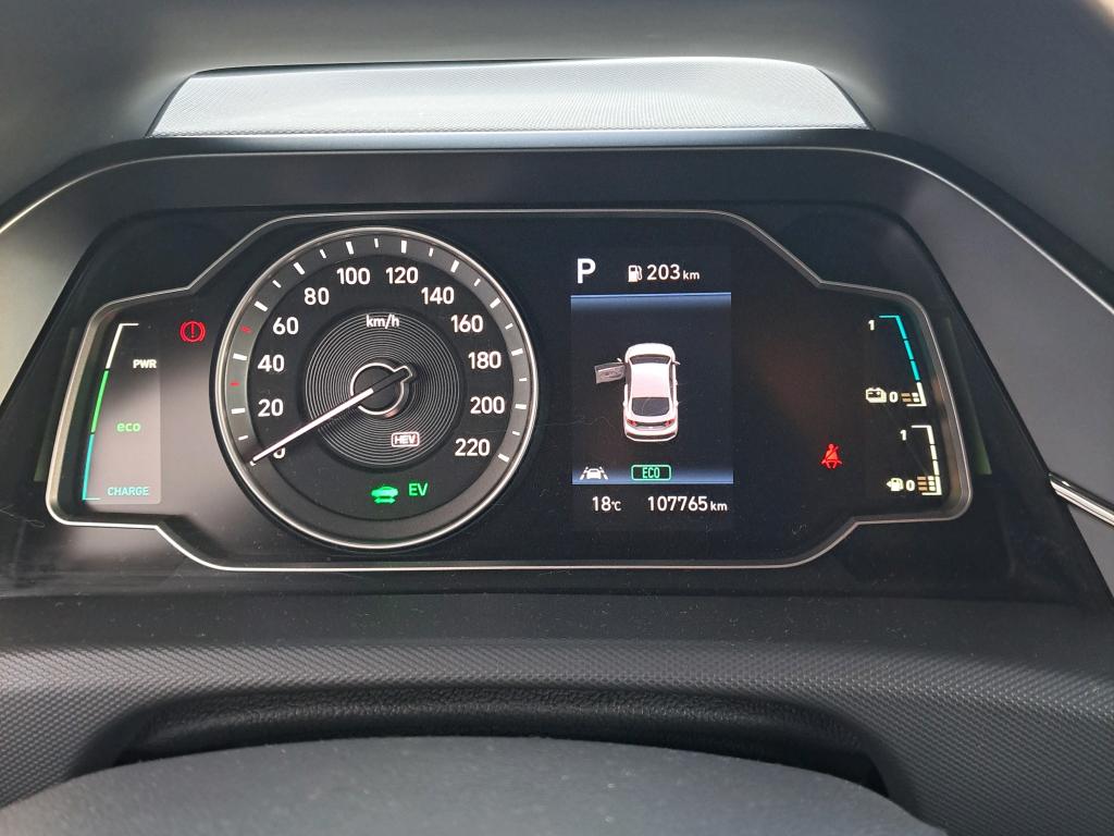 HYUNDAI IONIQ  berlina con portón 1.6 GDI PHEV Klass DCT