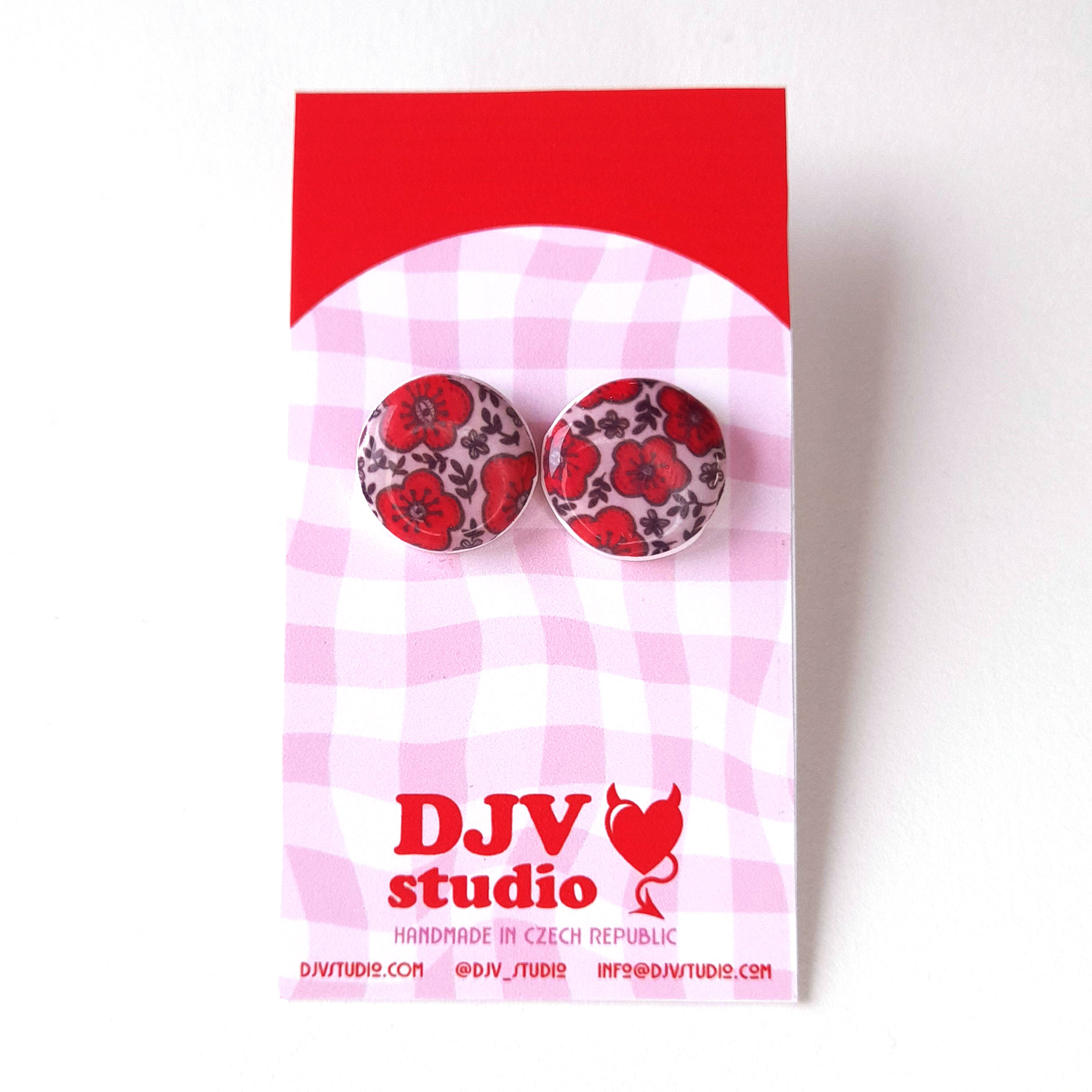 PAULA statement studs in light pink and red