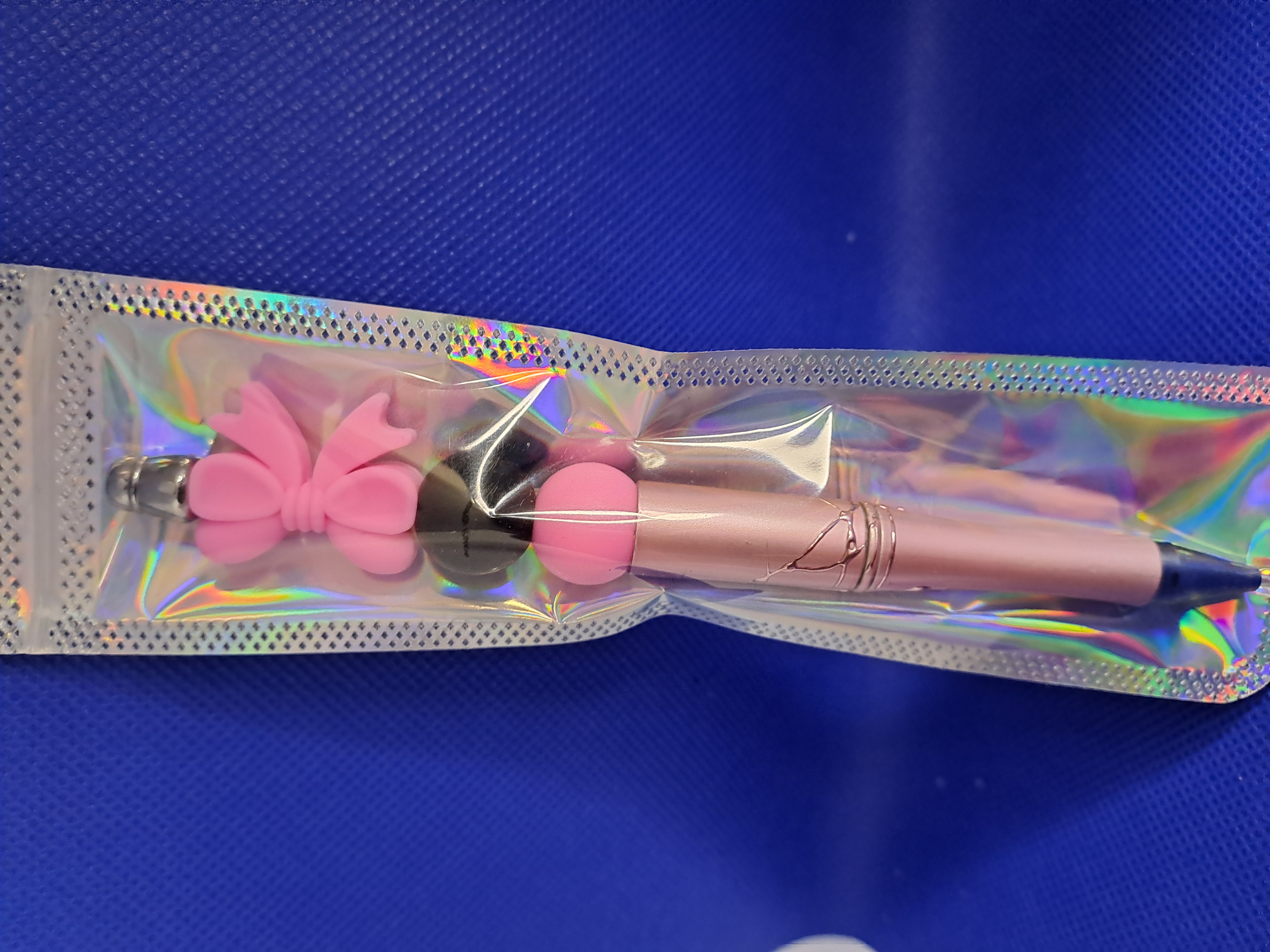 Stylo Papillon Rose avec sa recharge