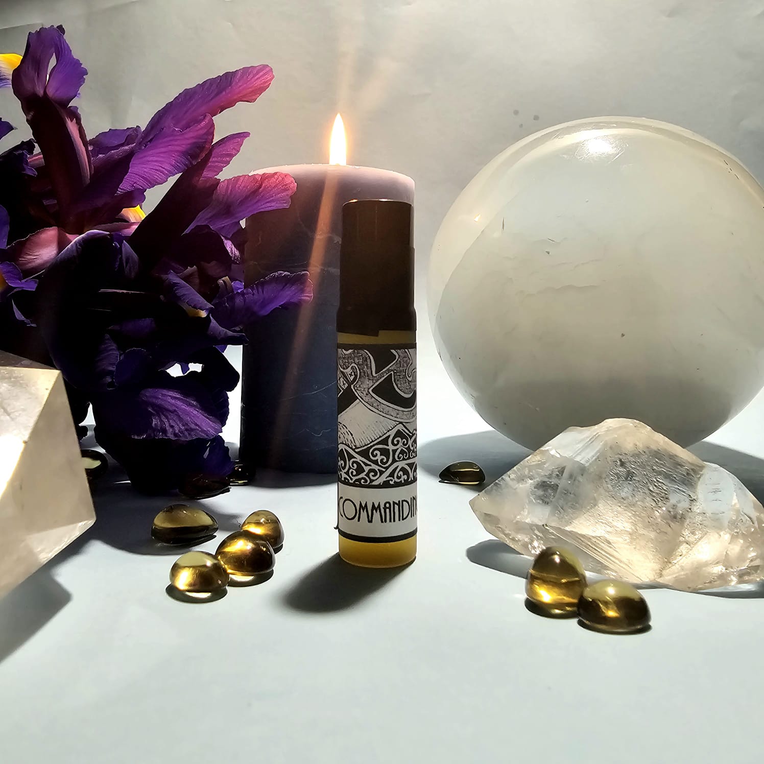 Sacred Perfume - COMMANDING