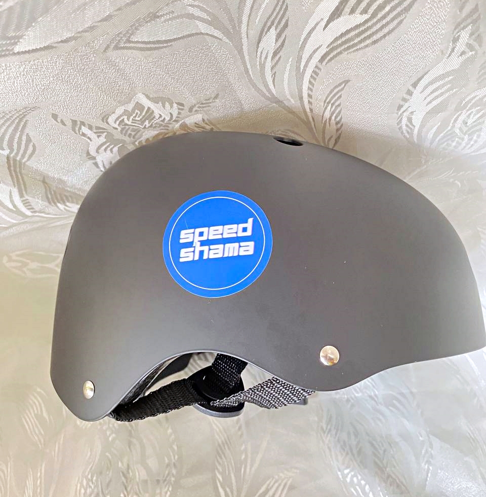 SpeedShama - Nuttshell helmet