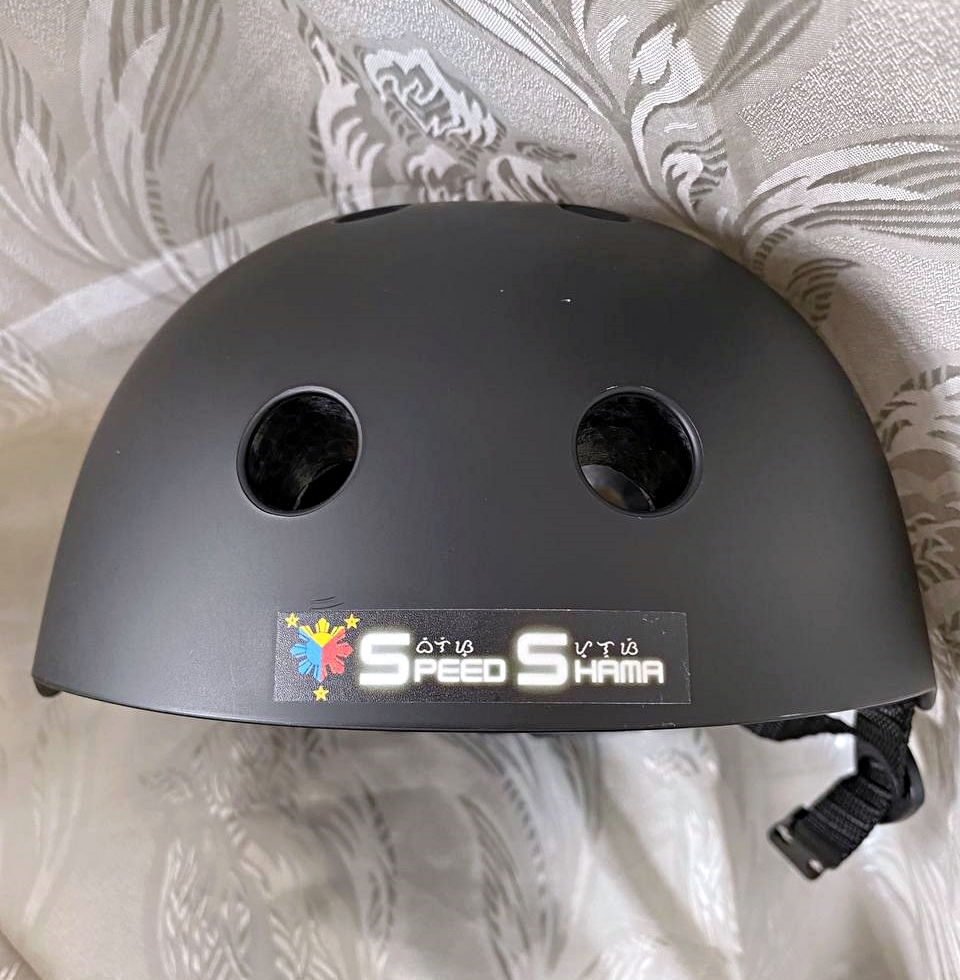 SpeedShama - Nuttshell helmet
