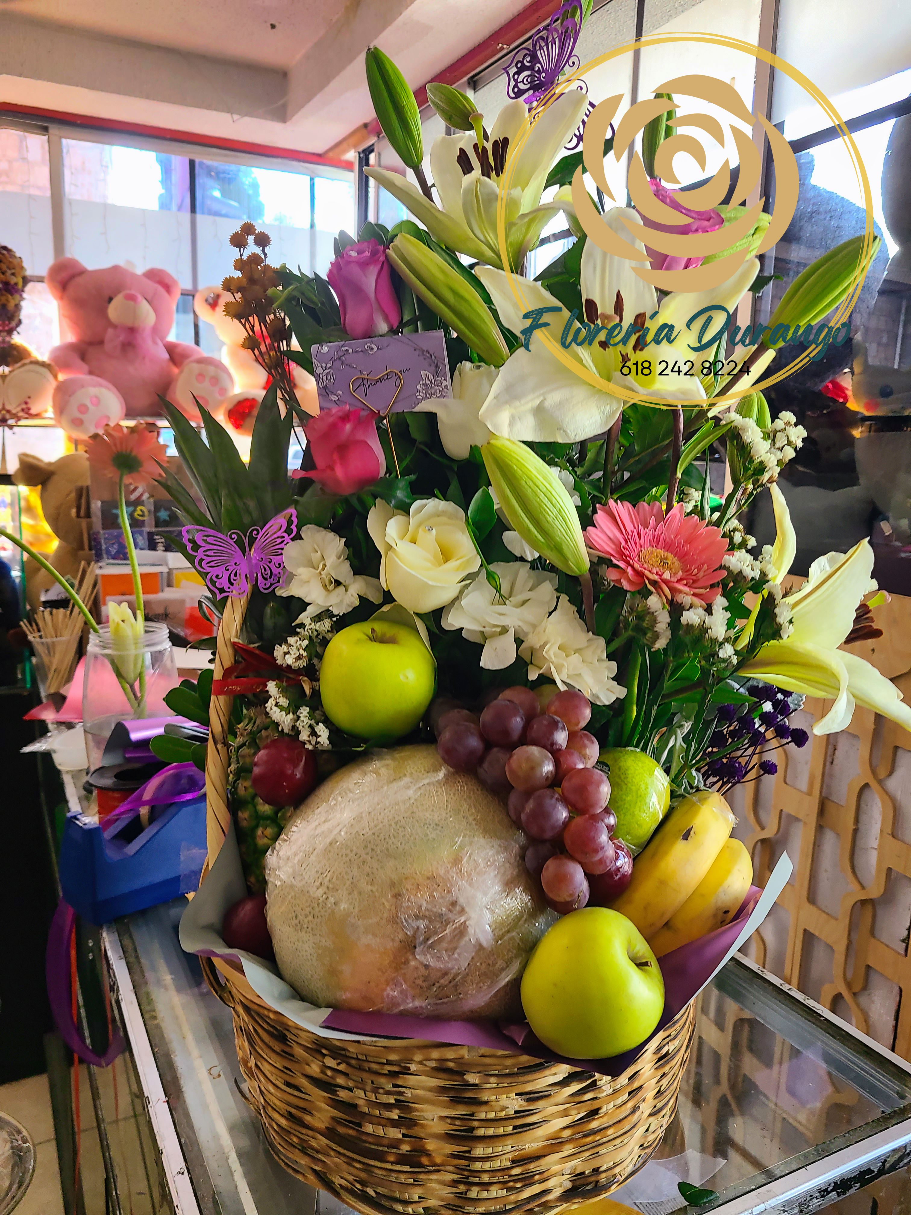 canasta de frutas mediana