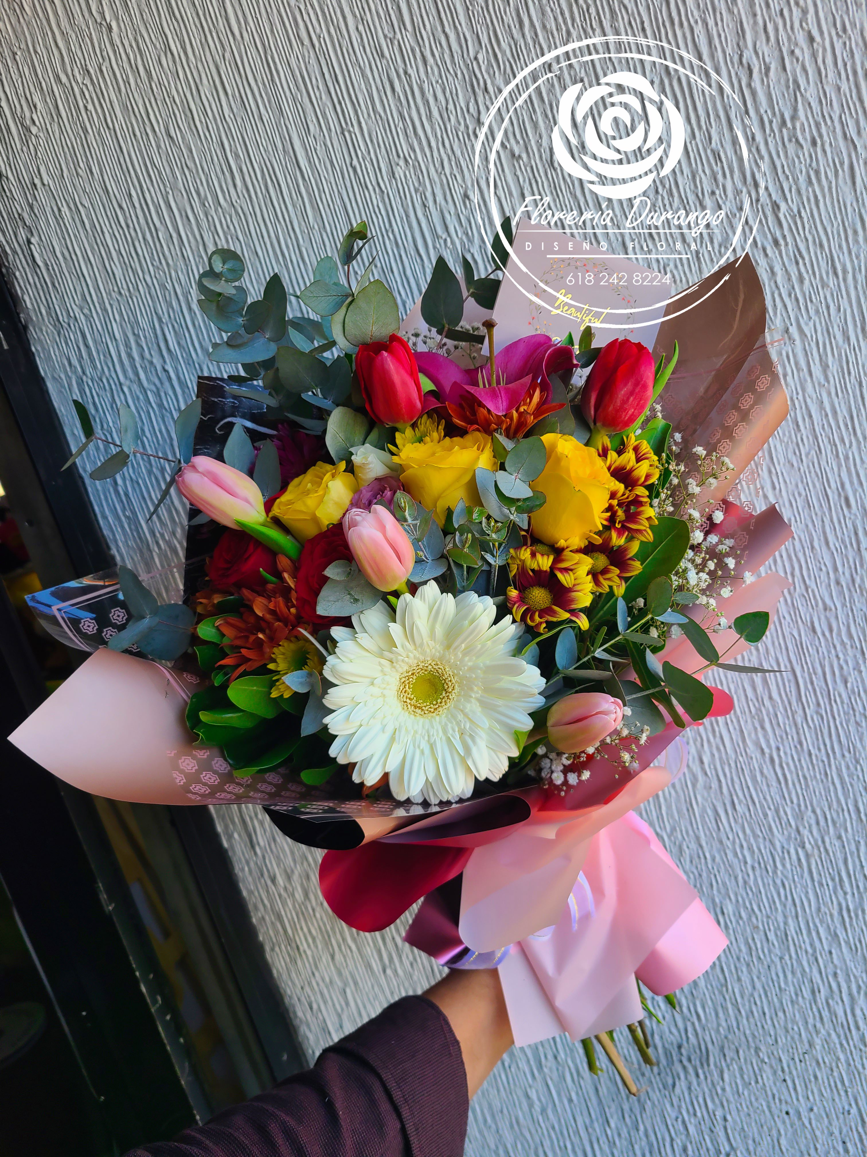 Ramo mixto de tulipanes