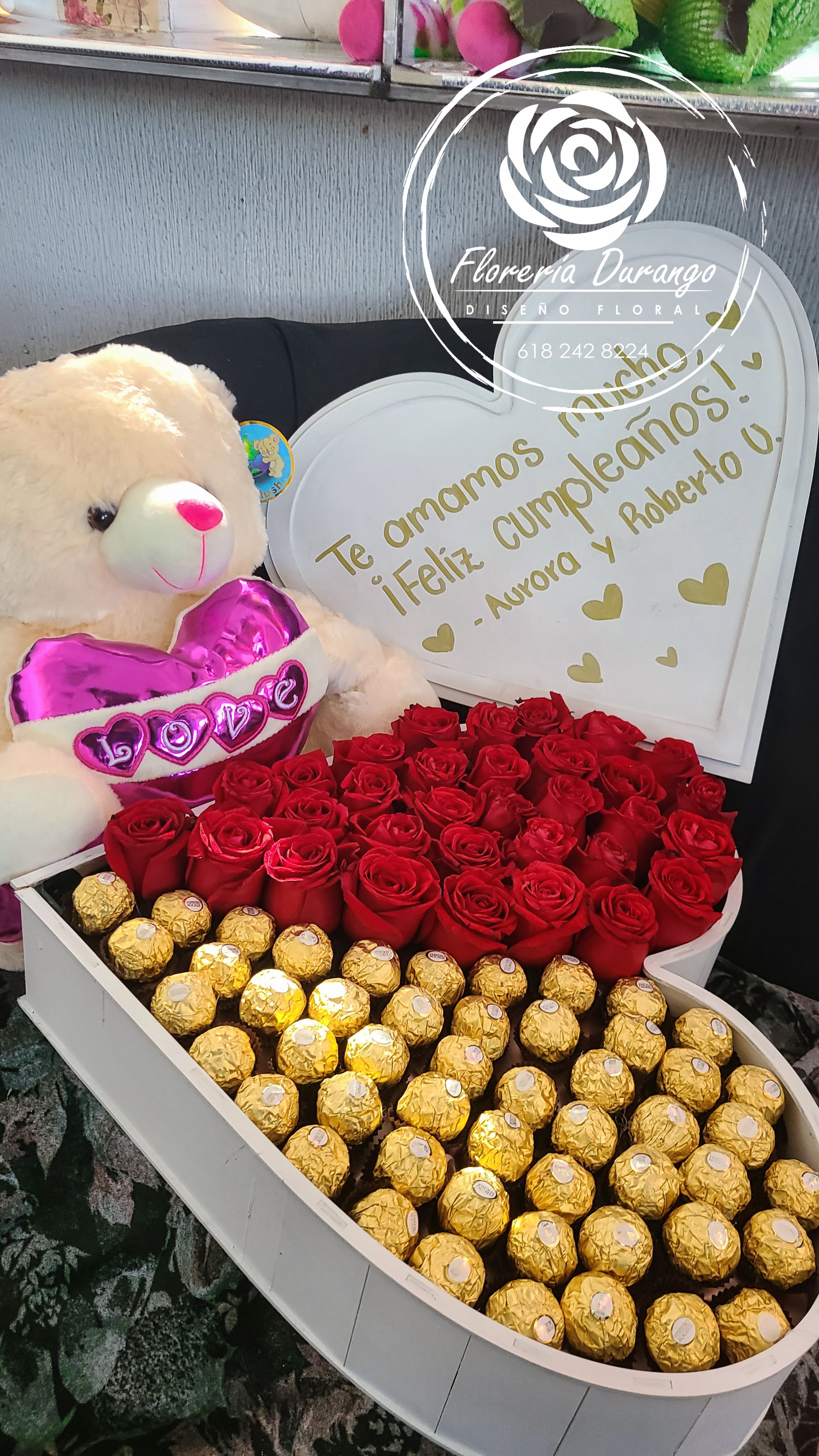 Corazon grande con chocolates