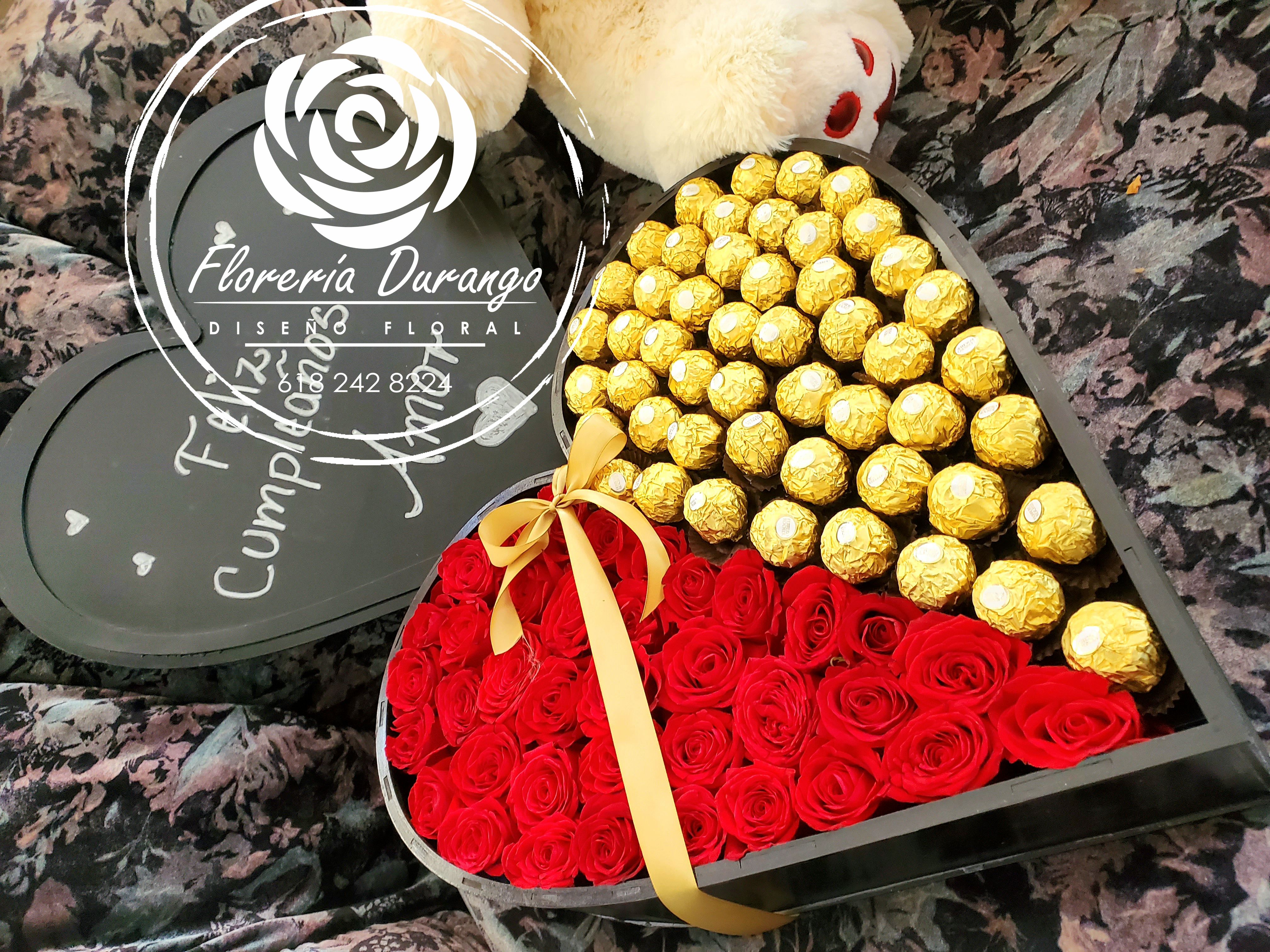 Caja corazón con ferreros