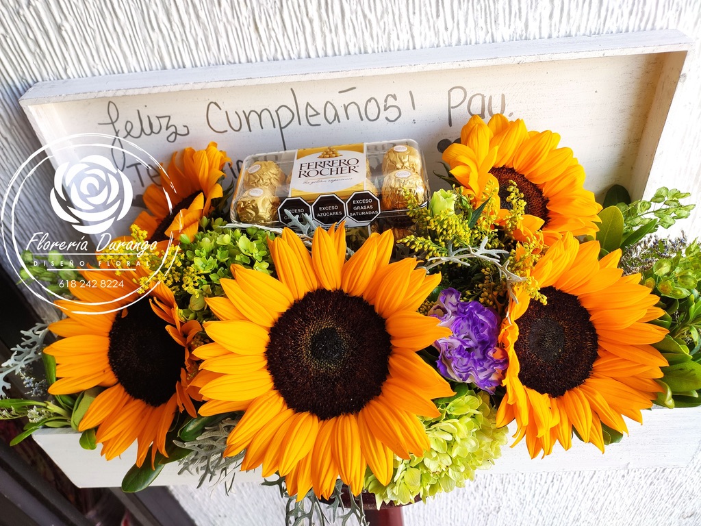 Caja girasoles con ferrero