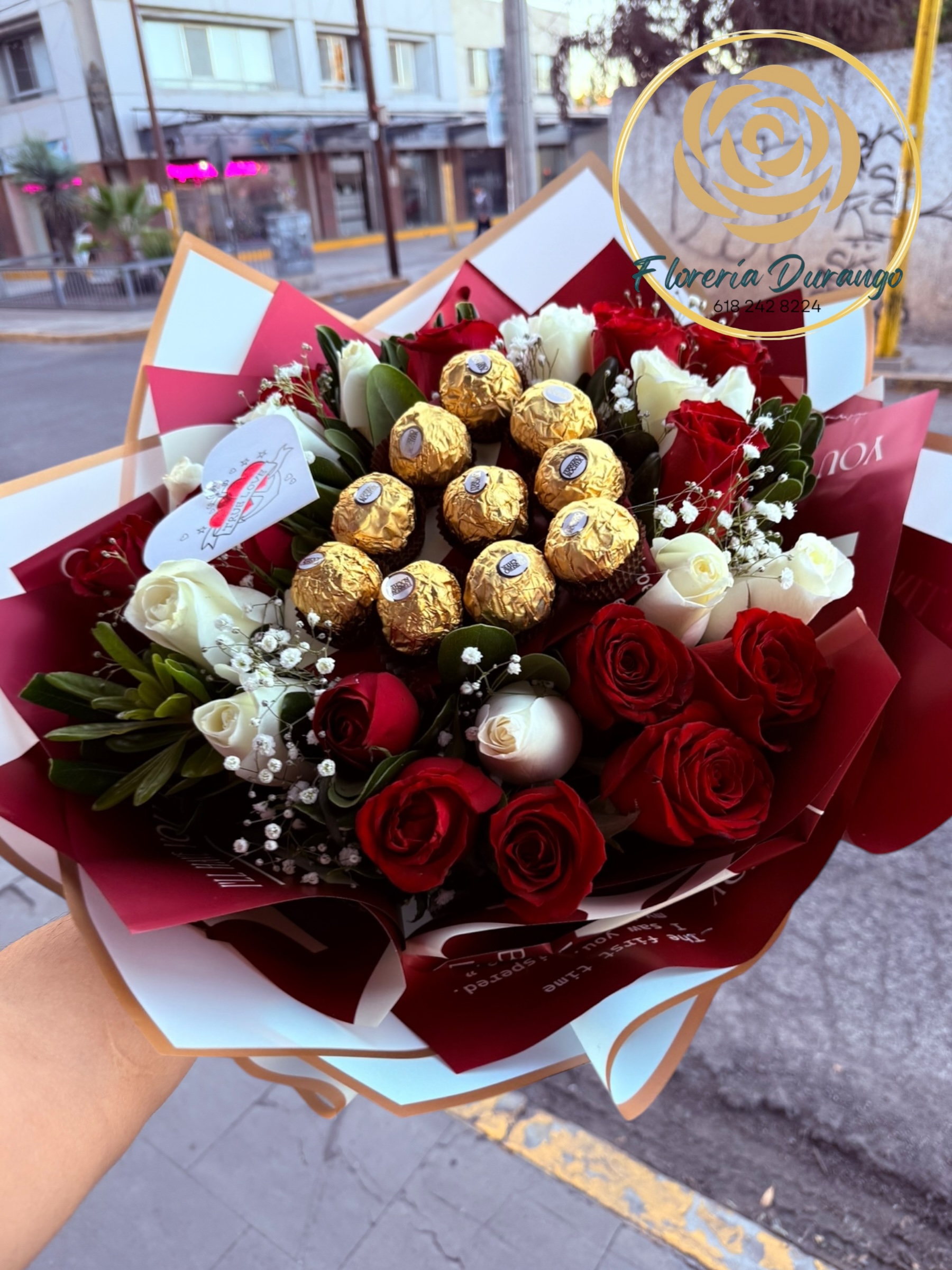 24 Rosas con ferrero
