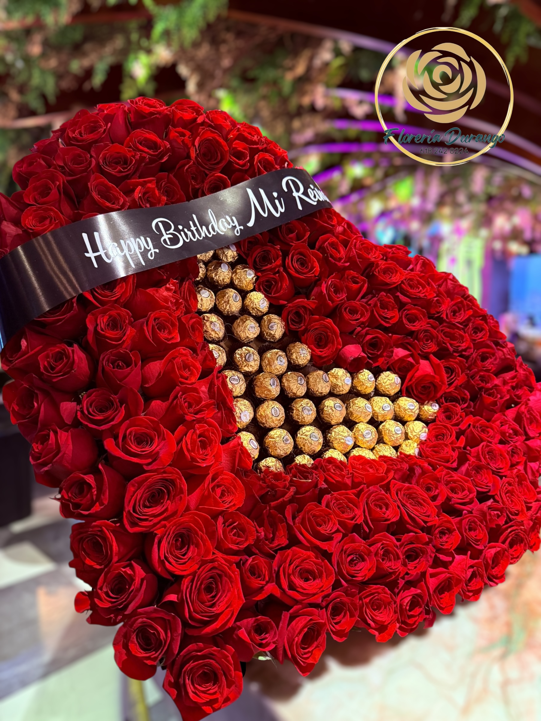 Corazón grande con ferreros