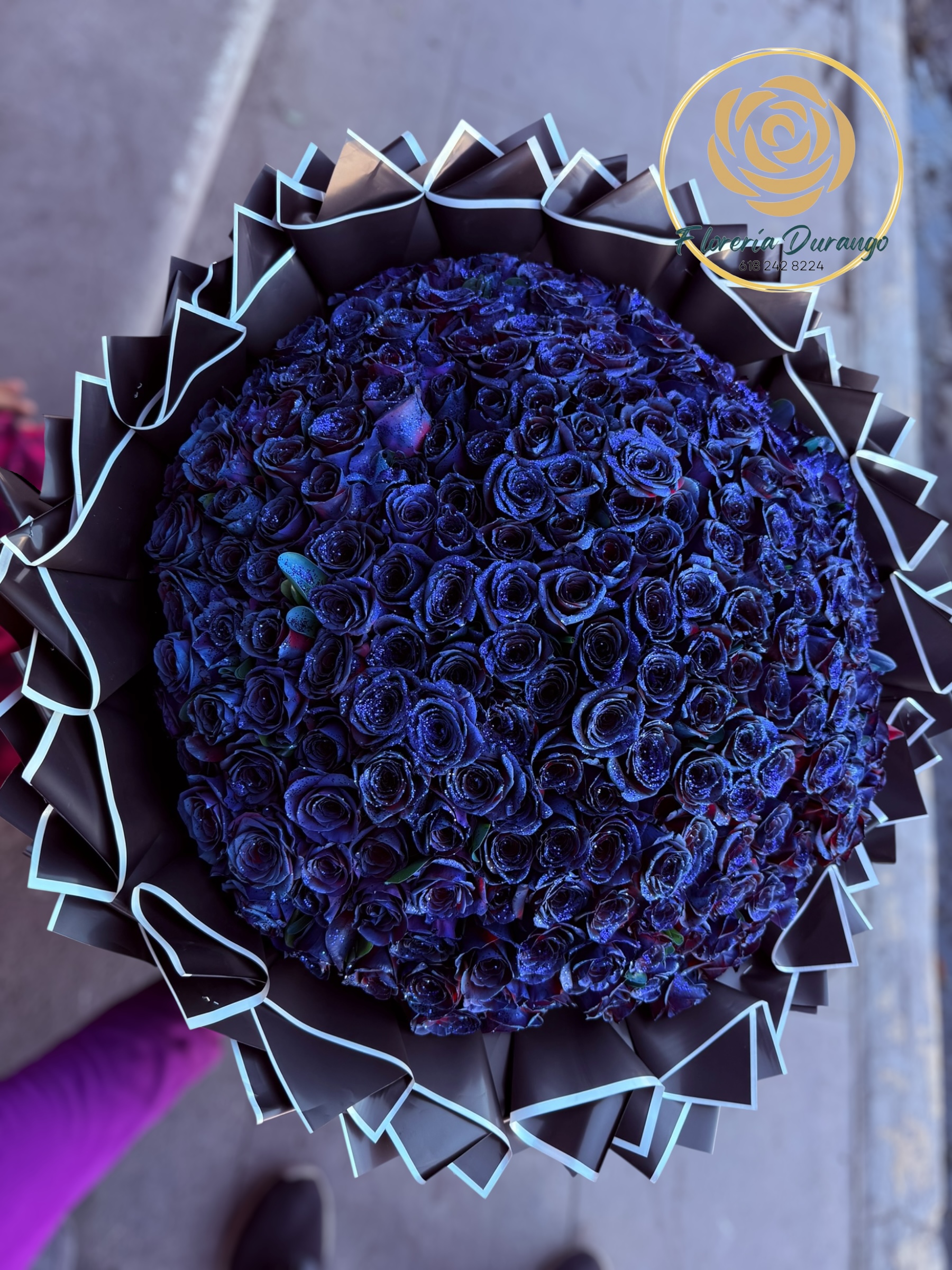 Ramo de 200 rosas azules