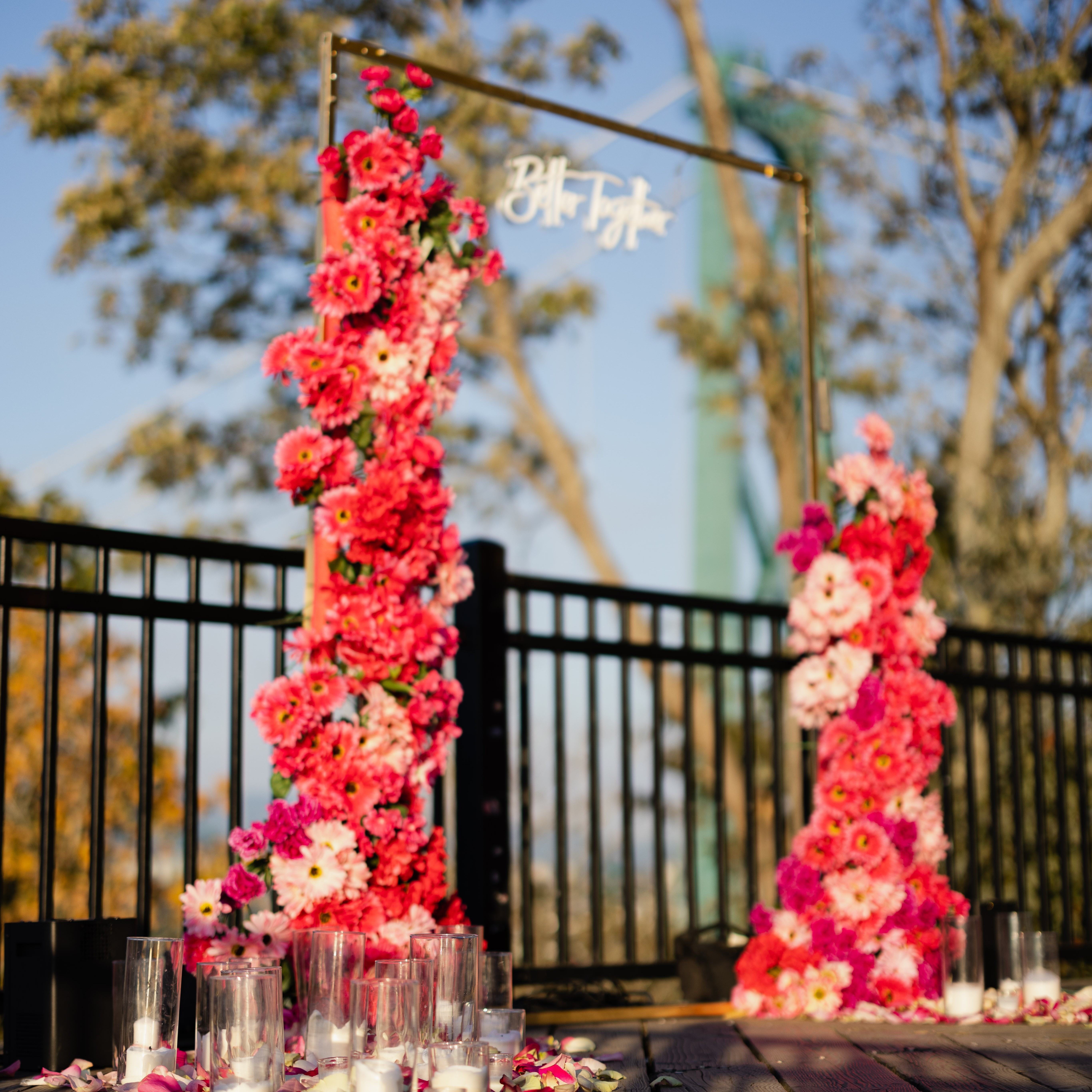 Gold/Silver Square Pillars/Stands
