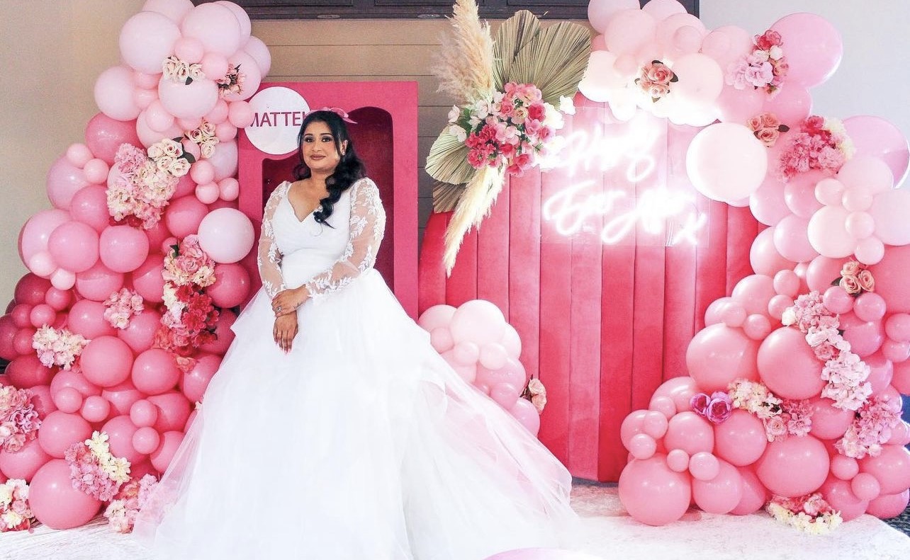 Luxe Tufted Velvet Circle Backdrop | 6.5'