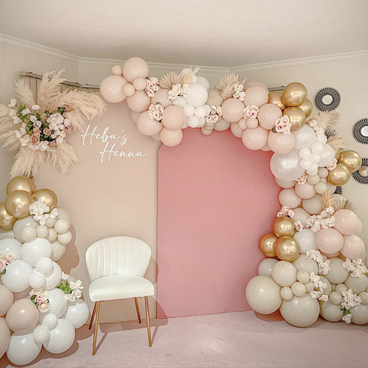 Couch/Sofa/loveseat/Chair