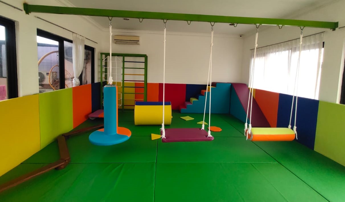Tiang Ayunan Minimalis