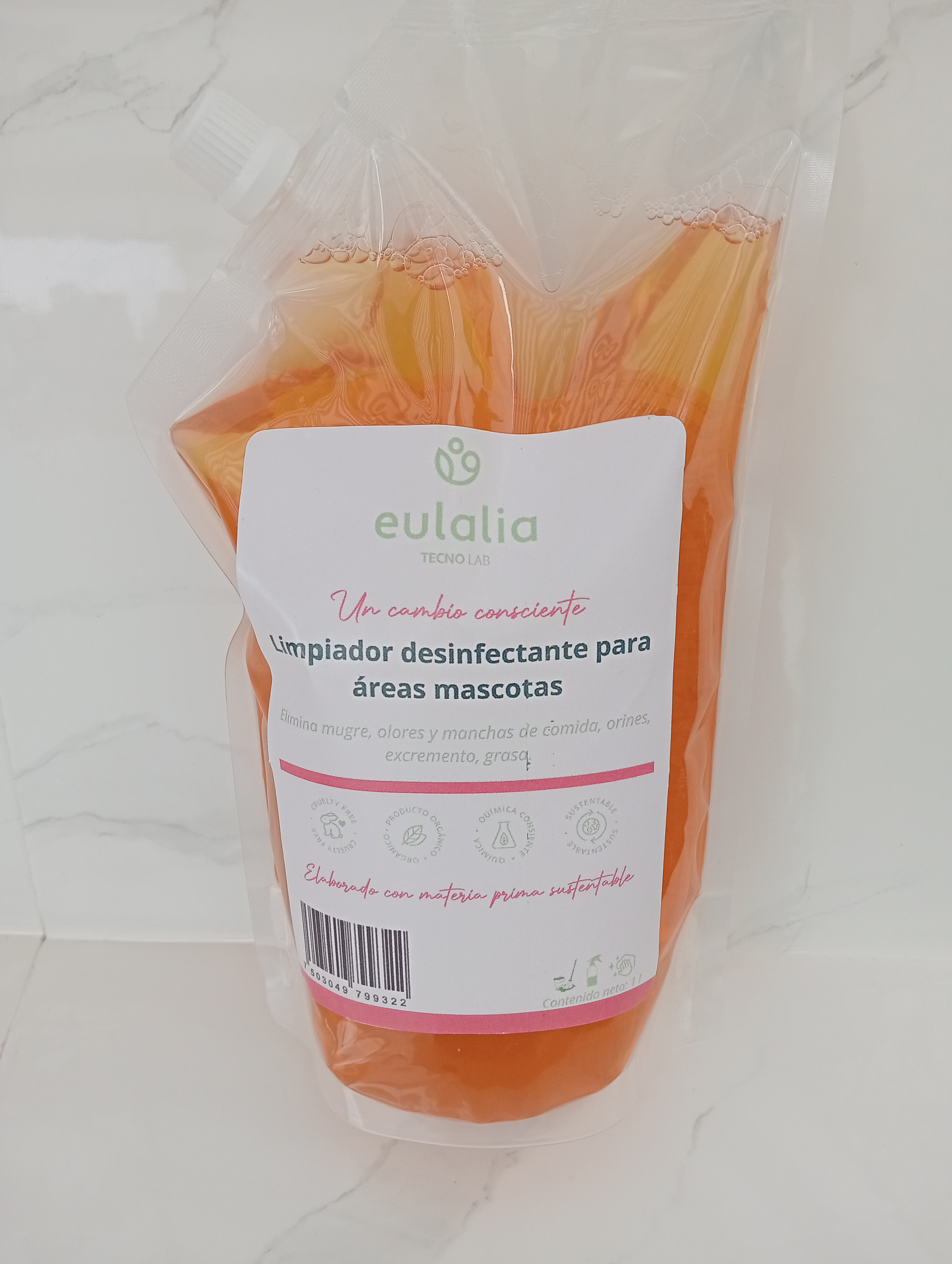 Limpiador Desinfectante para Áreas de Mascotas