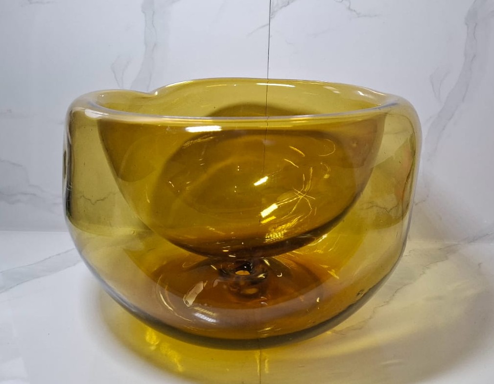 Esfera de vidrio soplado