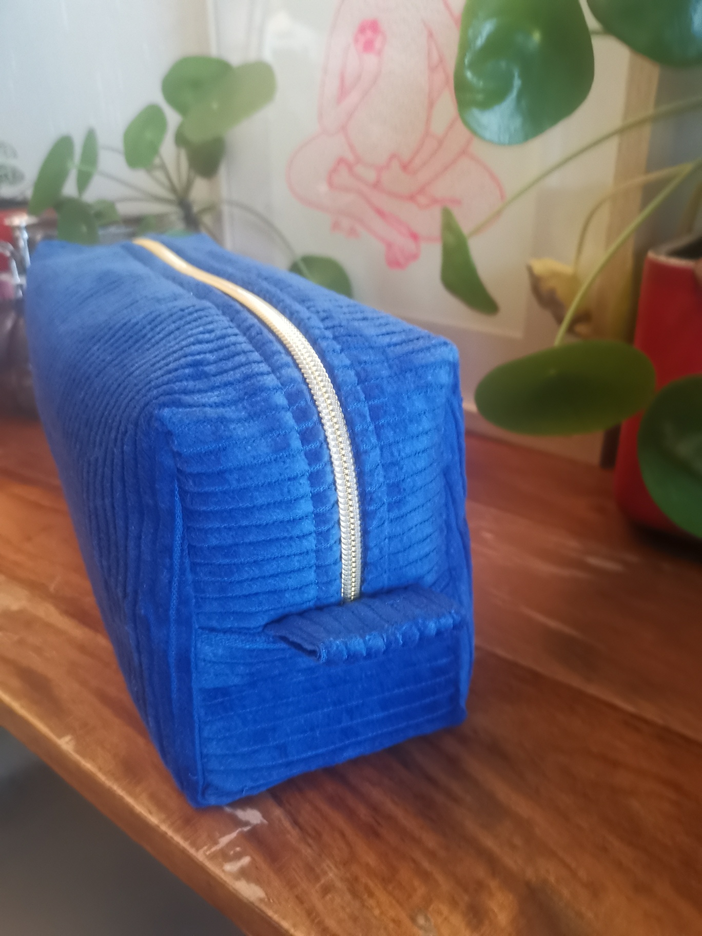 The Trousse de Toilette bleu