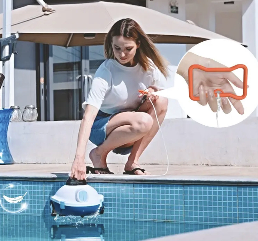 New Robotic Pool Cleaner 