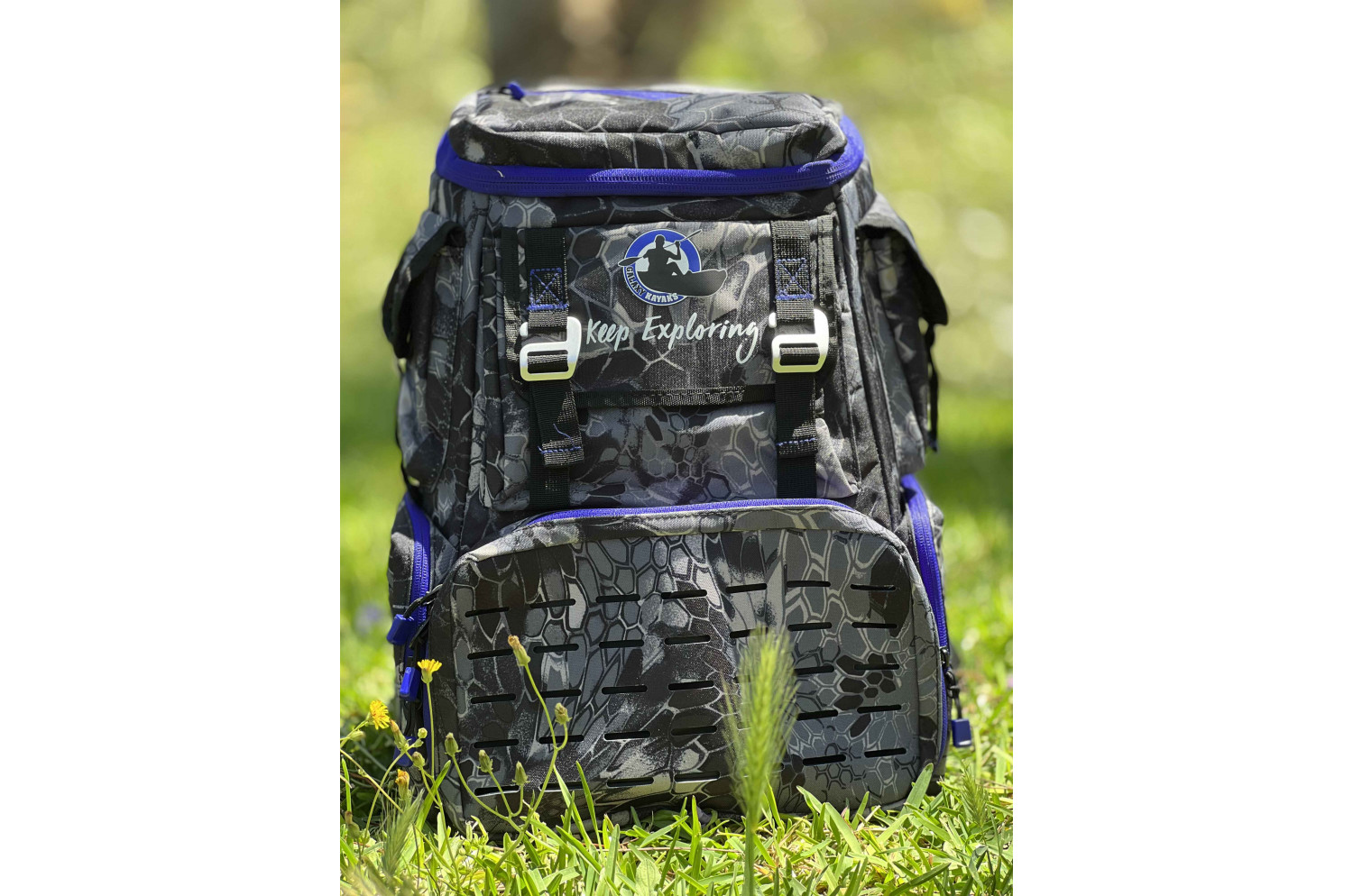 Galaxy Tackle Bag – masalų krepšys su 4 dėžutėmis