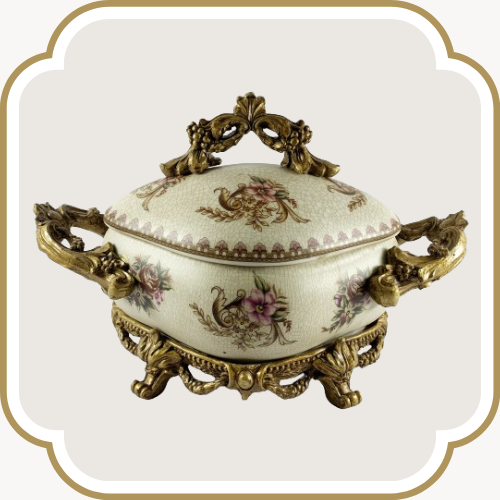 Bonbonnière ovale en porcelaine - Motif Rose