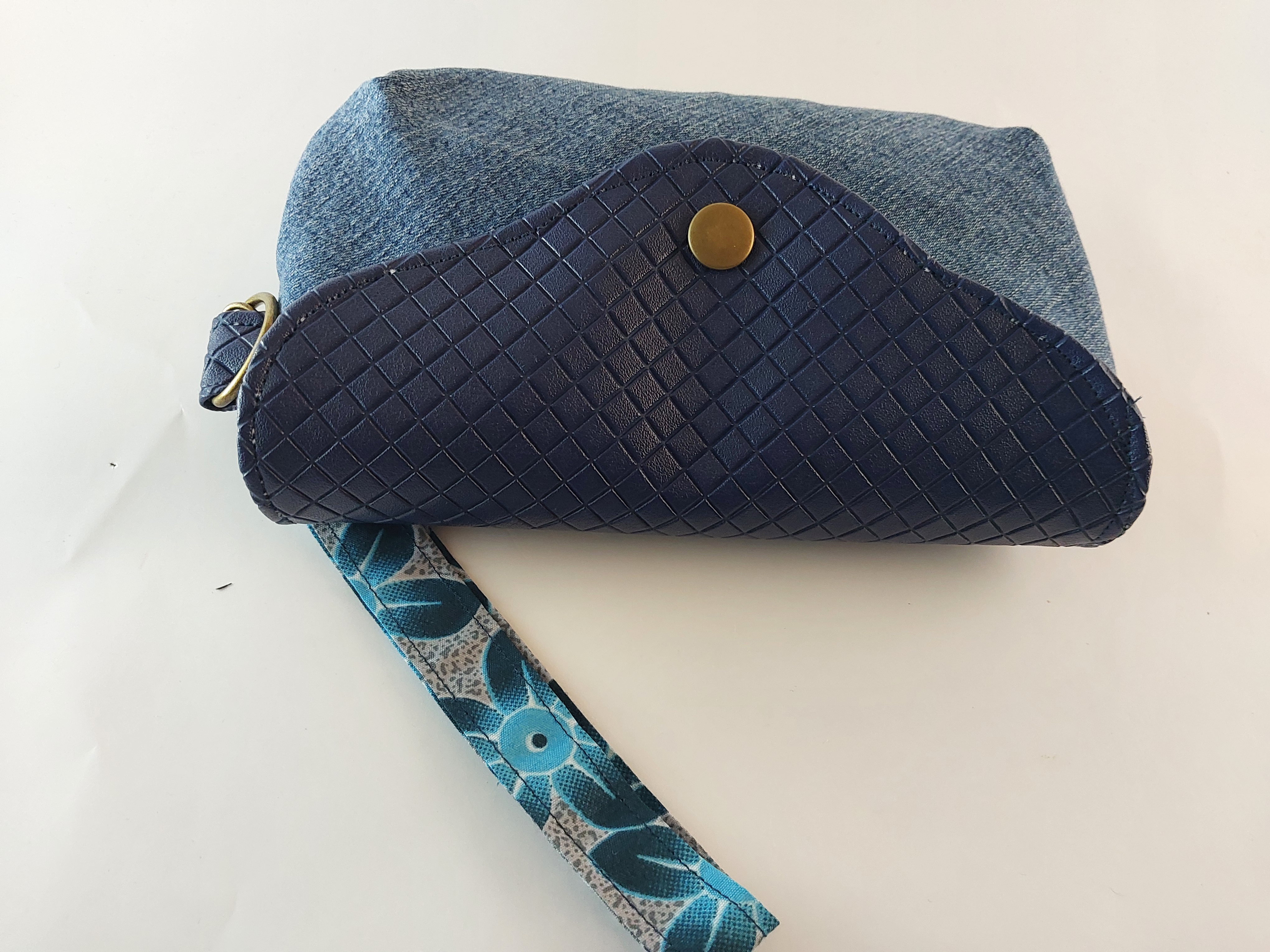 POCHETTE JEAN ET SIMILI