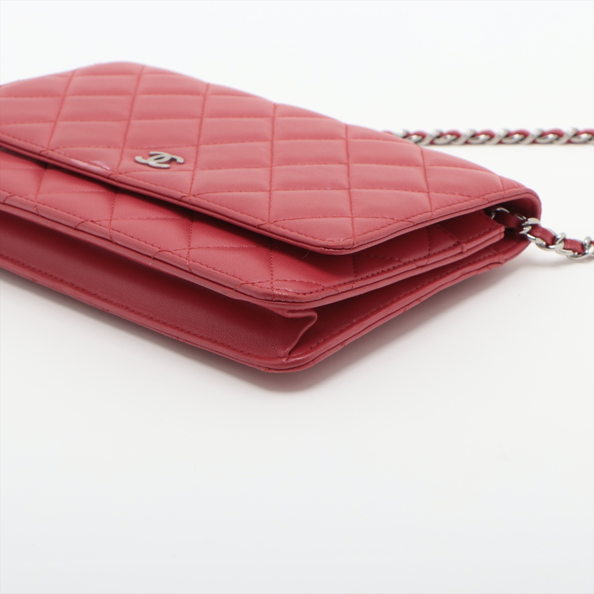 Matelasse Lambskin Chain Wallet
